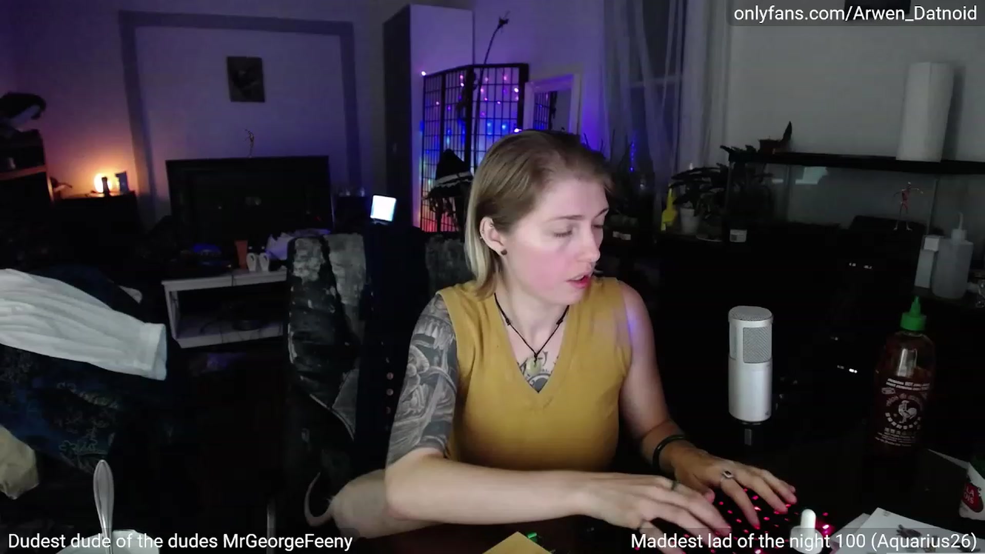 Gallery image thumbnail from Arwen_Datnoid's myfreecams stream on, 09/11/2023, 04:14 image 17 of 20