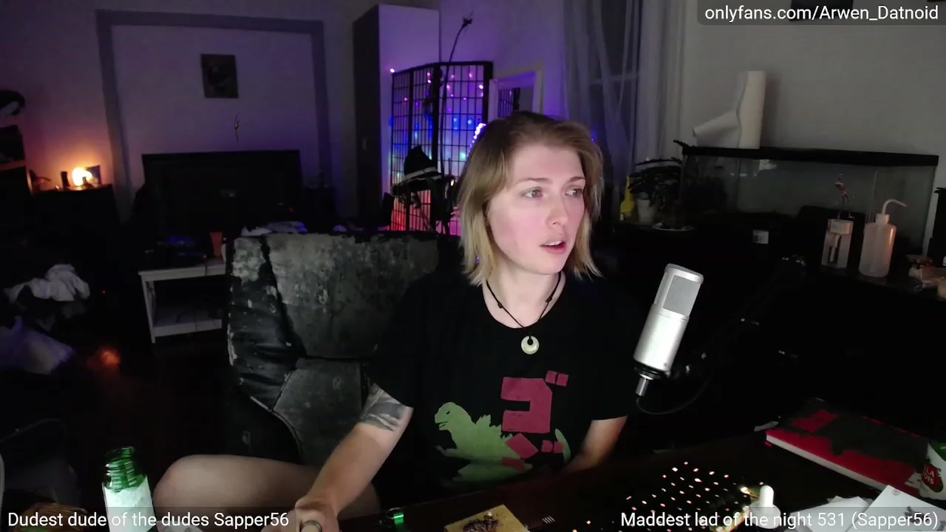 Gallery image thumbnail from Arwen_Datnoid's myfreecams stream on, 09/15/2023, 04:34 image 6 of 20