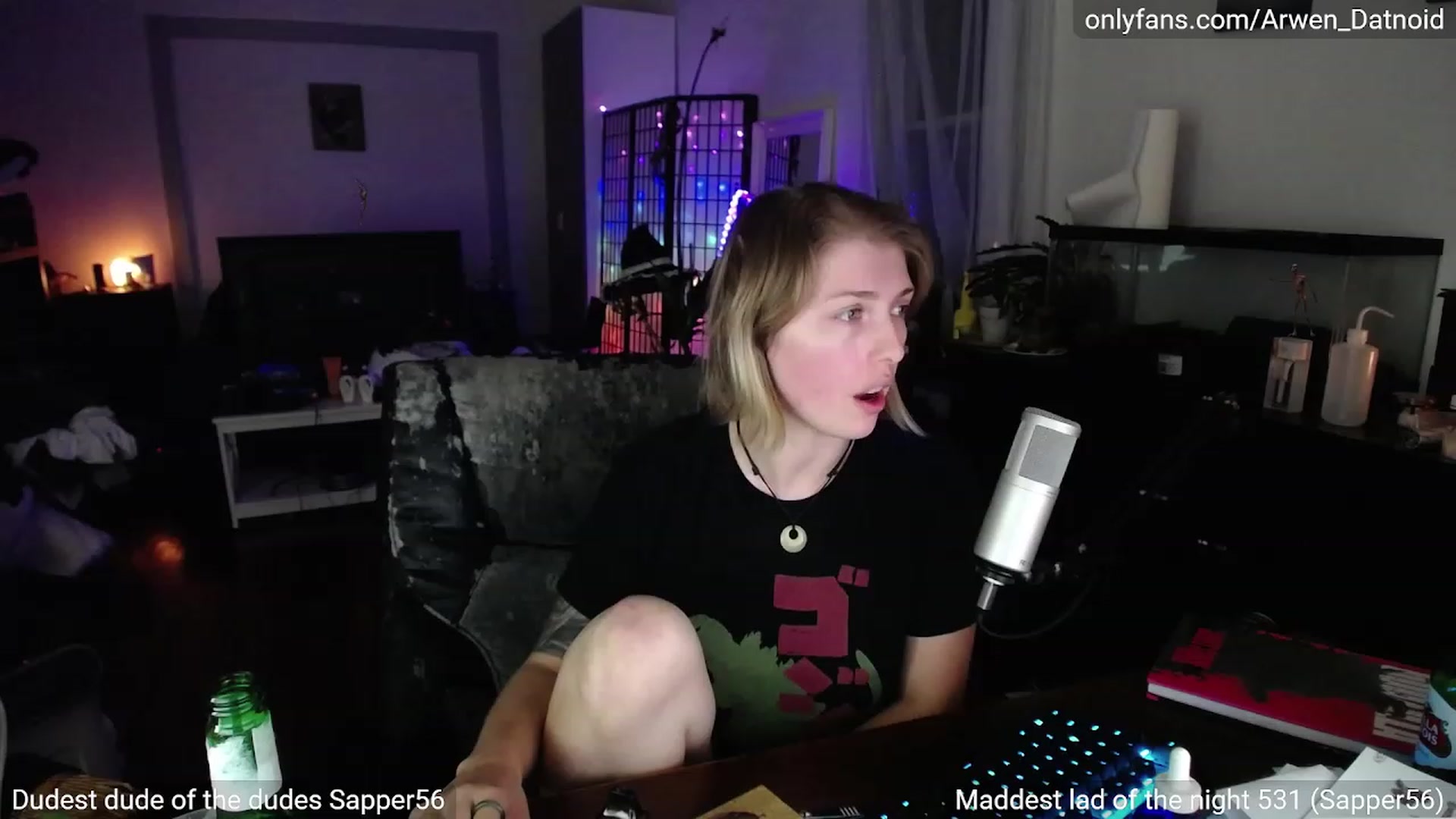 Gallery image thumbnail from Arwen_Datnoid's myfreecams stream on, 09/15/2023, 04:34 image 16 of 20