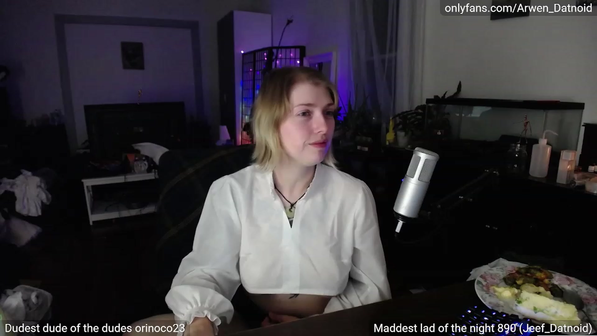 Gallery image thumbnail from Arwen_Datnoid's myfreecams stream on, 09/23/2023, 02:06 image 19 of 20
