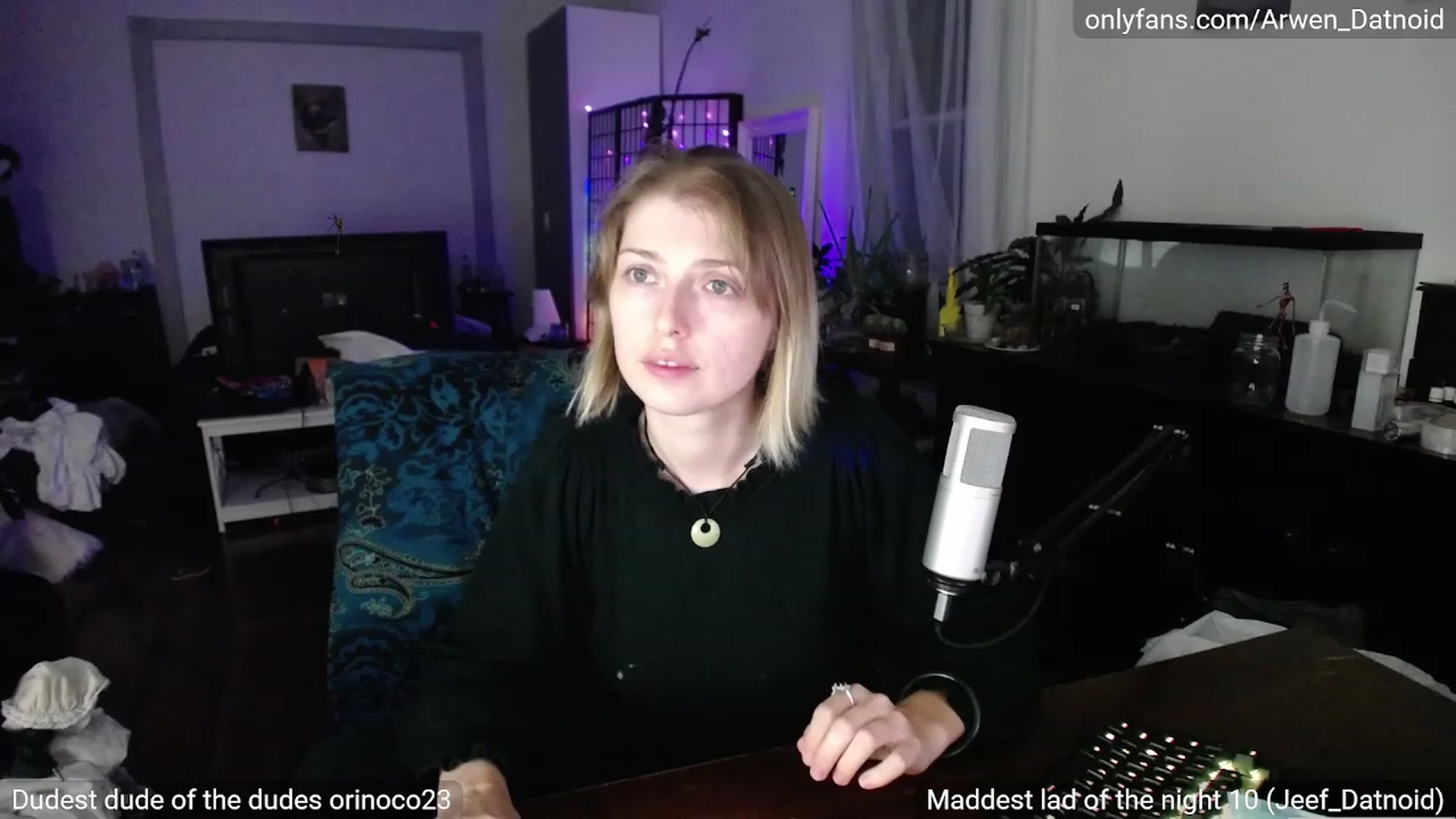 Gallery image thumbnail from Arwen_Datnoid's myfreecams stream on, 09/24/2023, 02:08 image 1 of 20
