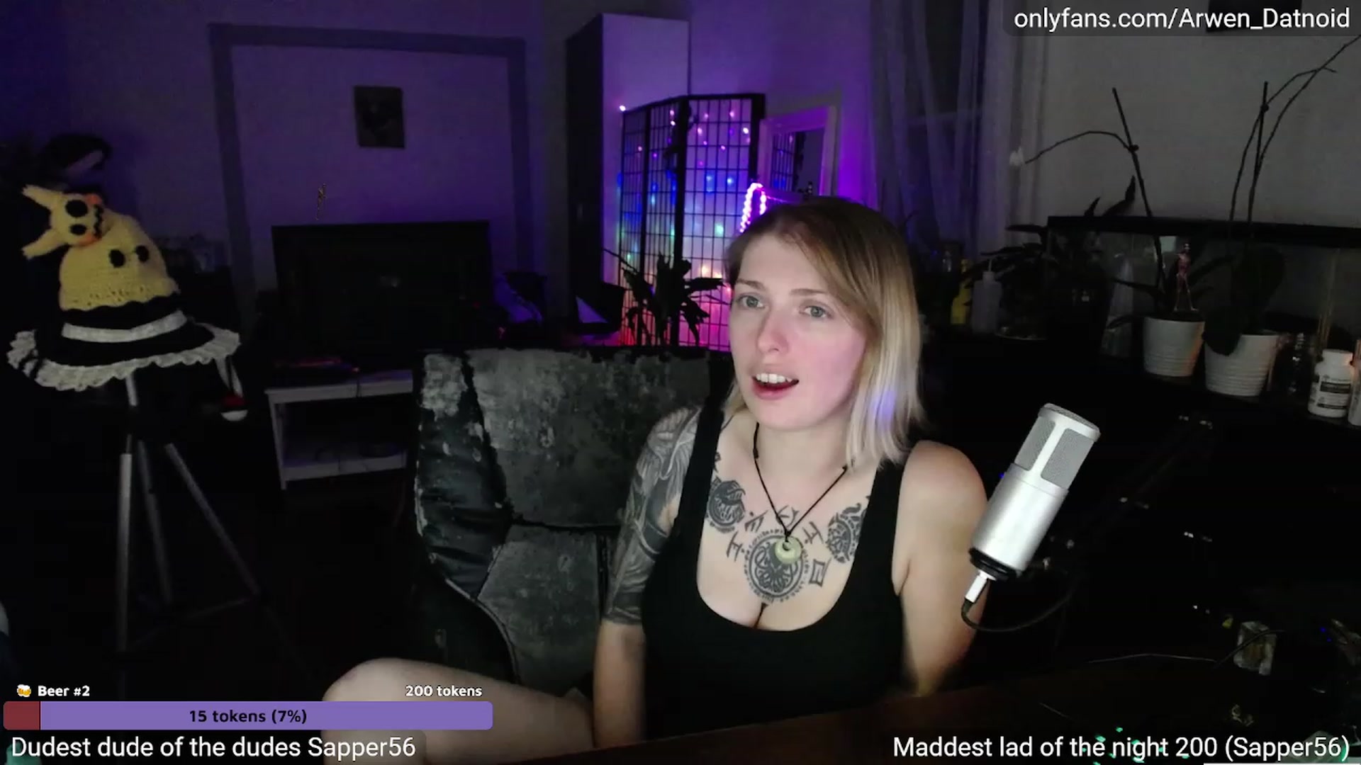 Gallery image thumbnail from Arwen_Datnoid's myfreecams stream on, 10/07/2023, 03:21 image 1 of 20