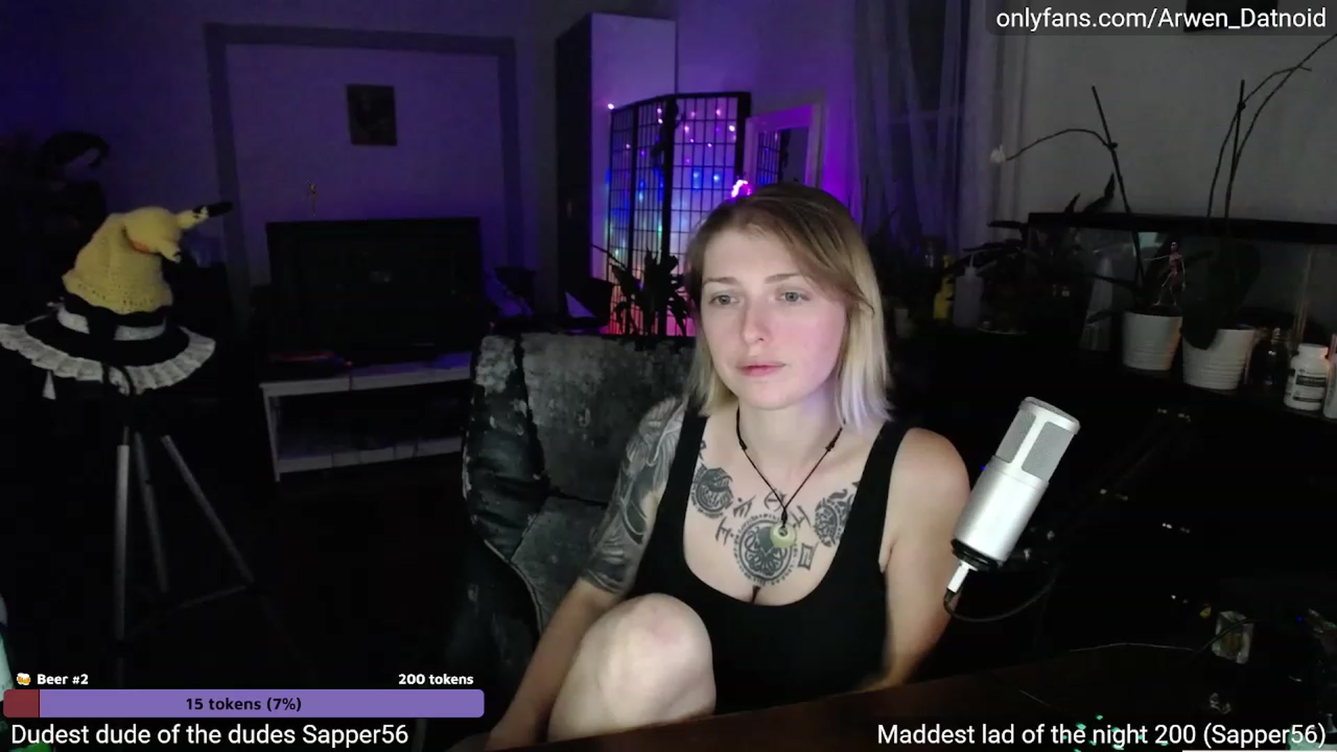 Gallery image thumbnail from Arwen_Datnoid's myfreecams stream on, 10/07/2023, 03:21 image 3 of 20