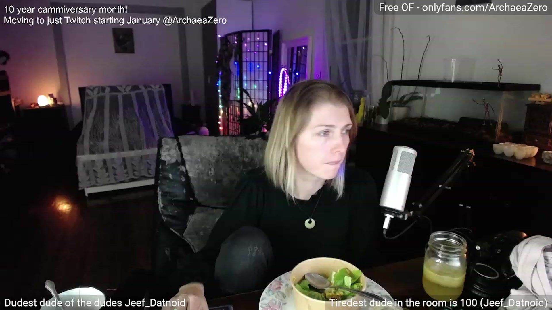 Gallery image thumbnail from Arwen_Datnoid's myfreecams stream on, 12/16/2023, 04:00 image 3 of 20