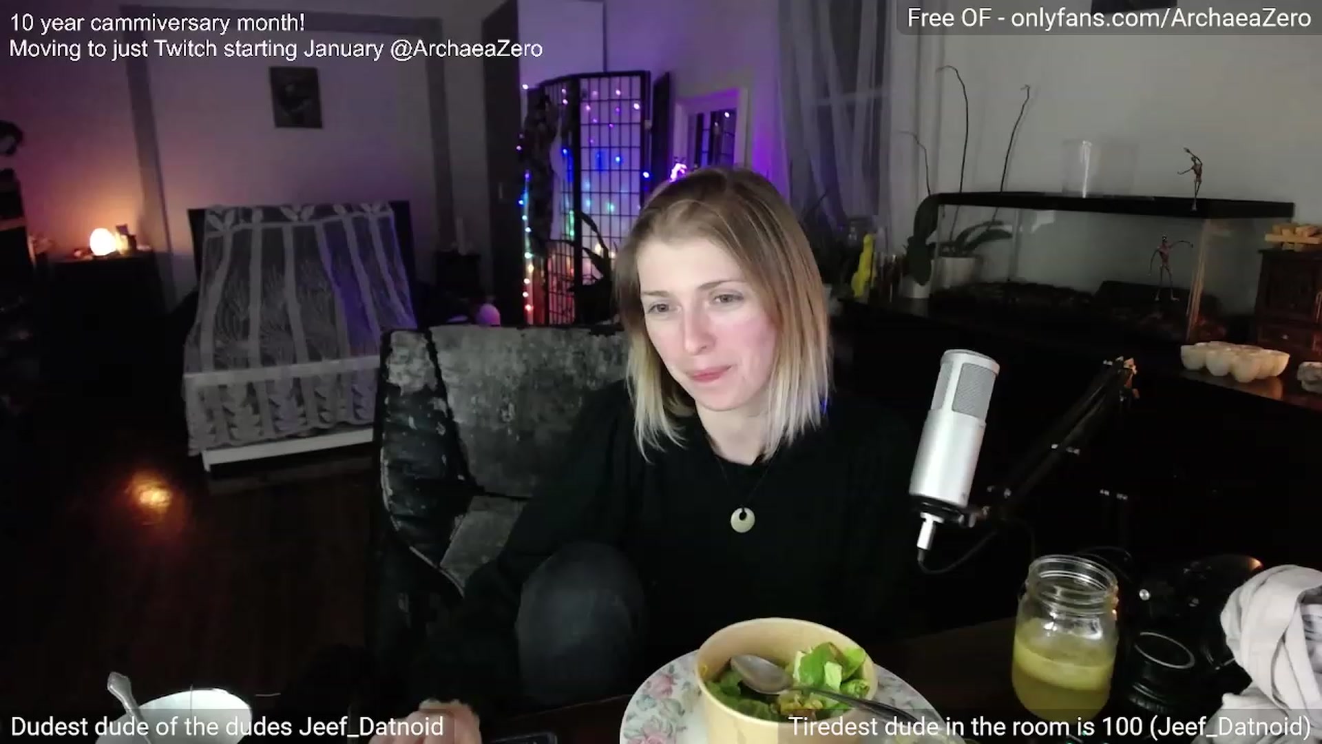 Gallery image thumbnail from Arwen_Datnoid's myfreecams stream on, 12/16/2023, 04:00 image 2 of 20