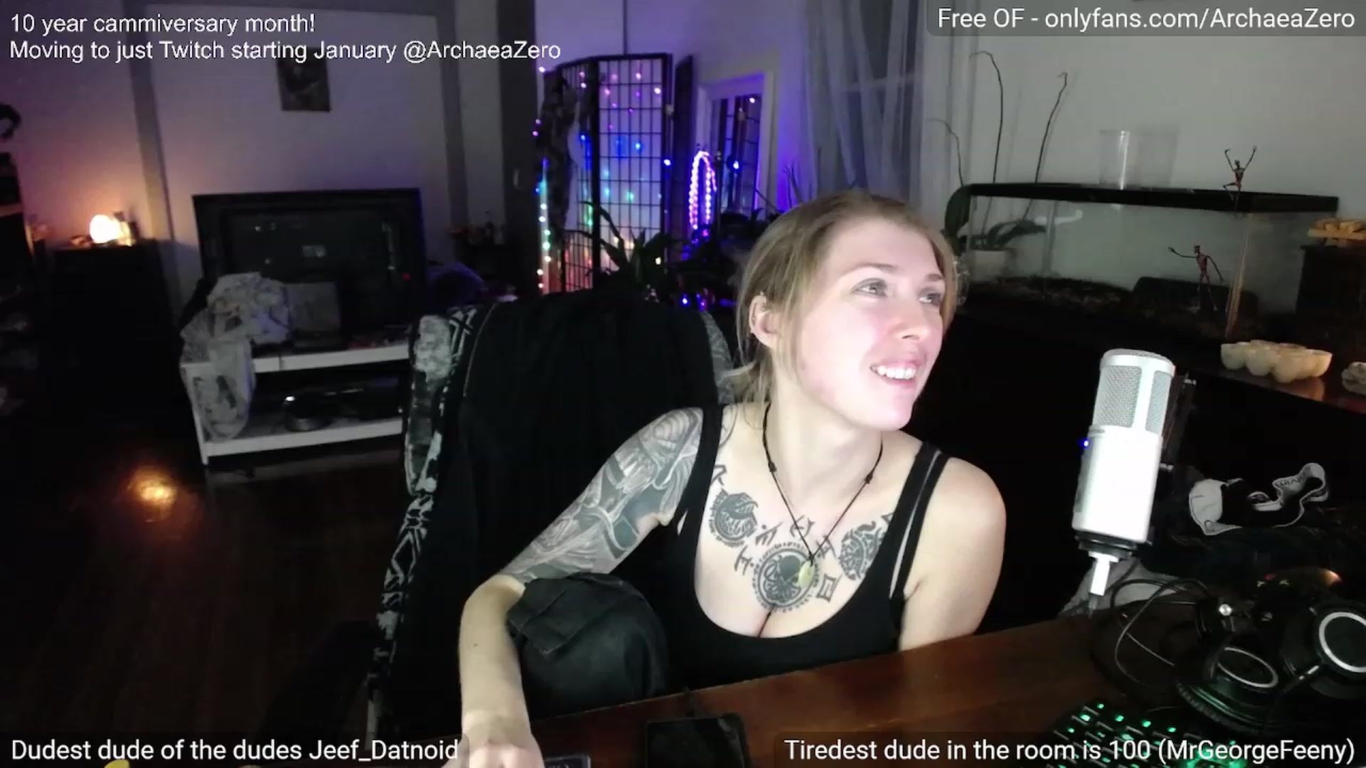 Gallery image thumbnail from Arwen_Datnoid's myfreecams stream on, 12/22/2023, 05:36 image 12 of 20