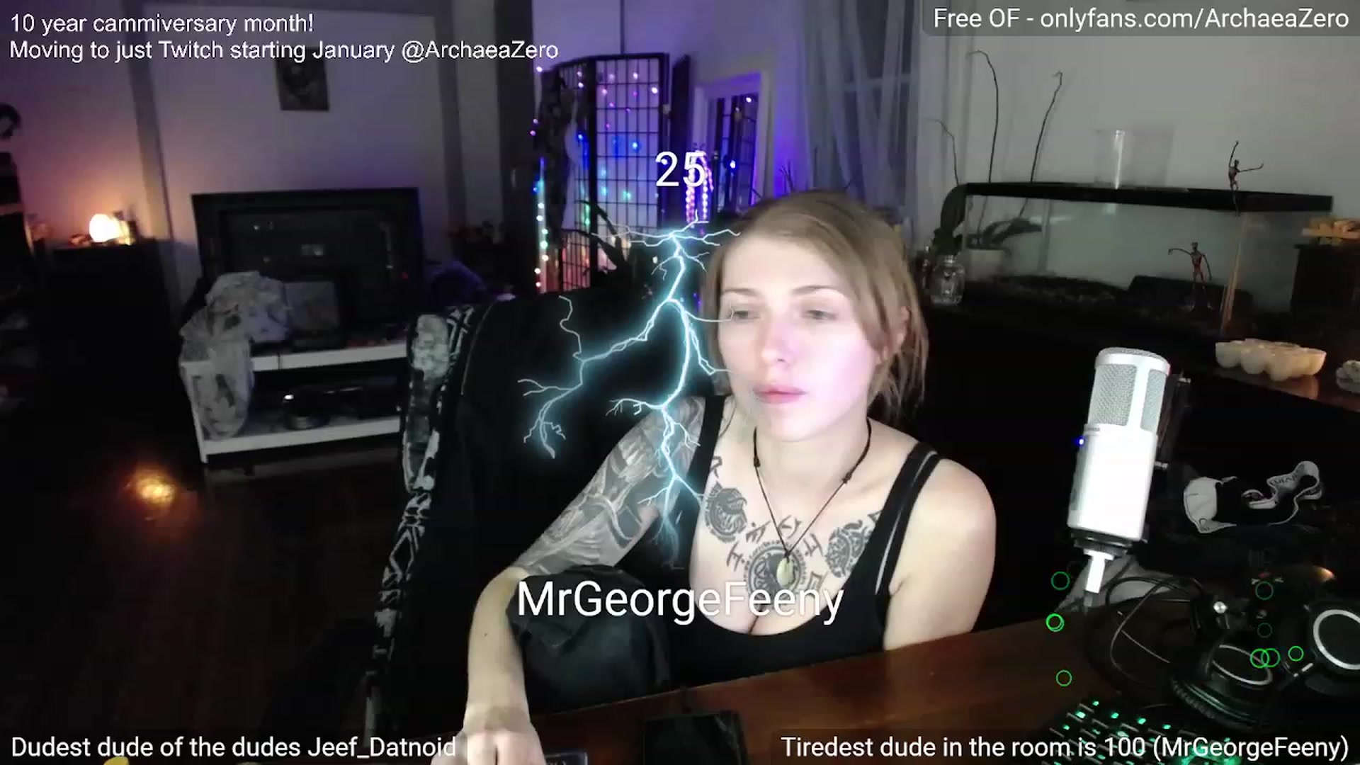 Gallery image thumbnail from Arwen_Datnoid's myfreecams stream on, 12/22/2023, 05:36 image 11 of 20