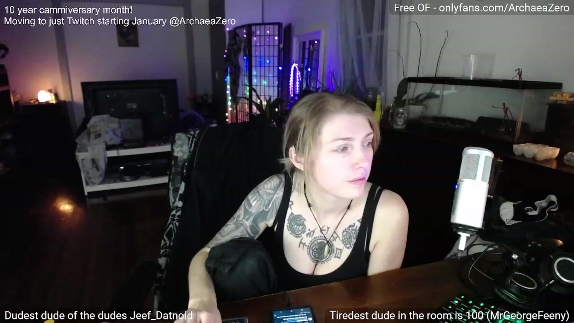 Gallery image thumbnail from Arwen_Datnoid's myfreecams stream on, 12/22/2023, 05:36 image 13 of 20