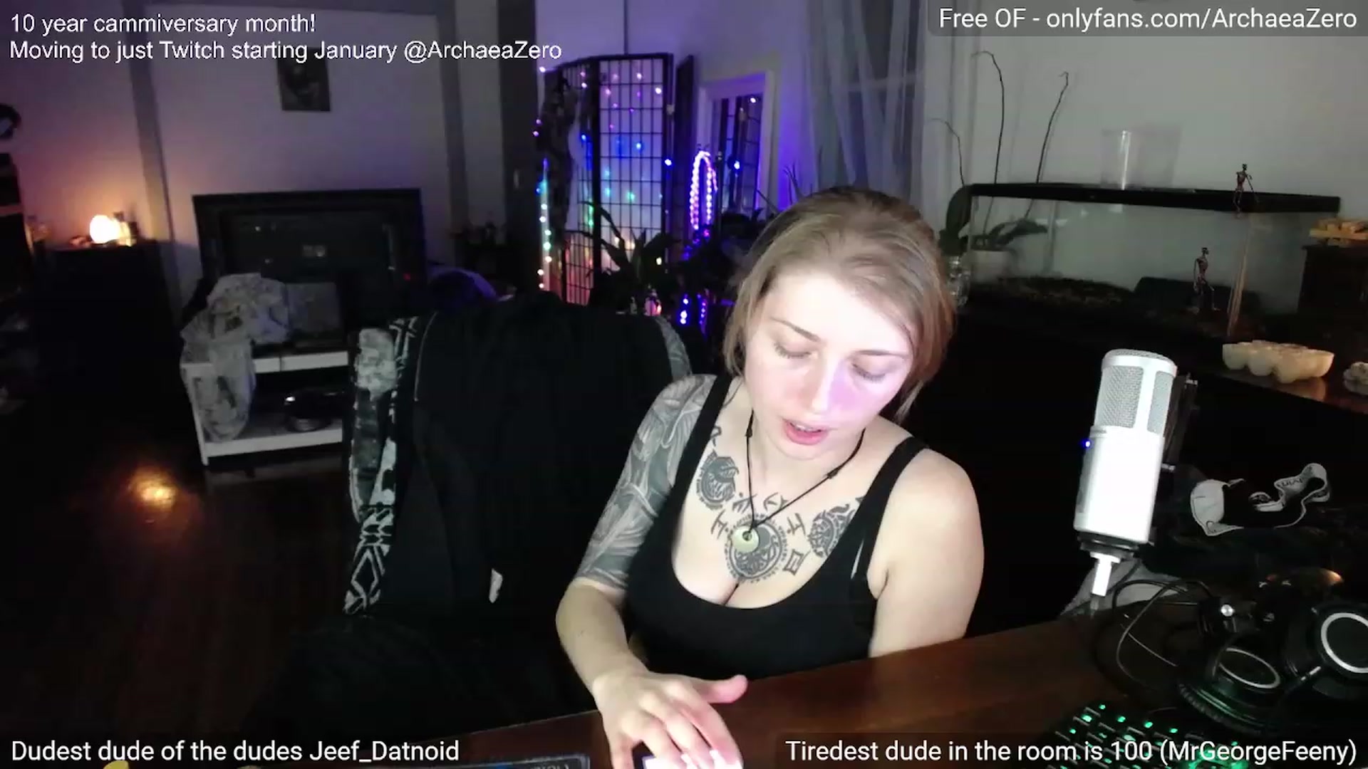 Gallery image thumbnail from Arwen_Datnoid's myfreecams stream on, 12/22/2023, 05:36 image 2 of 20