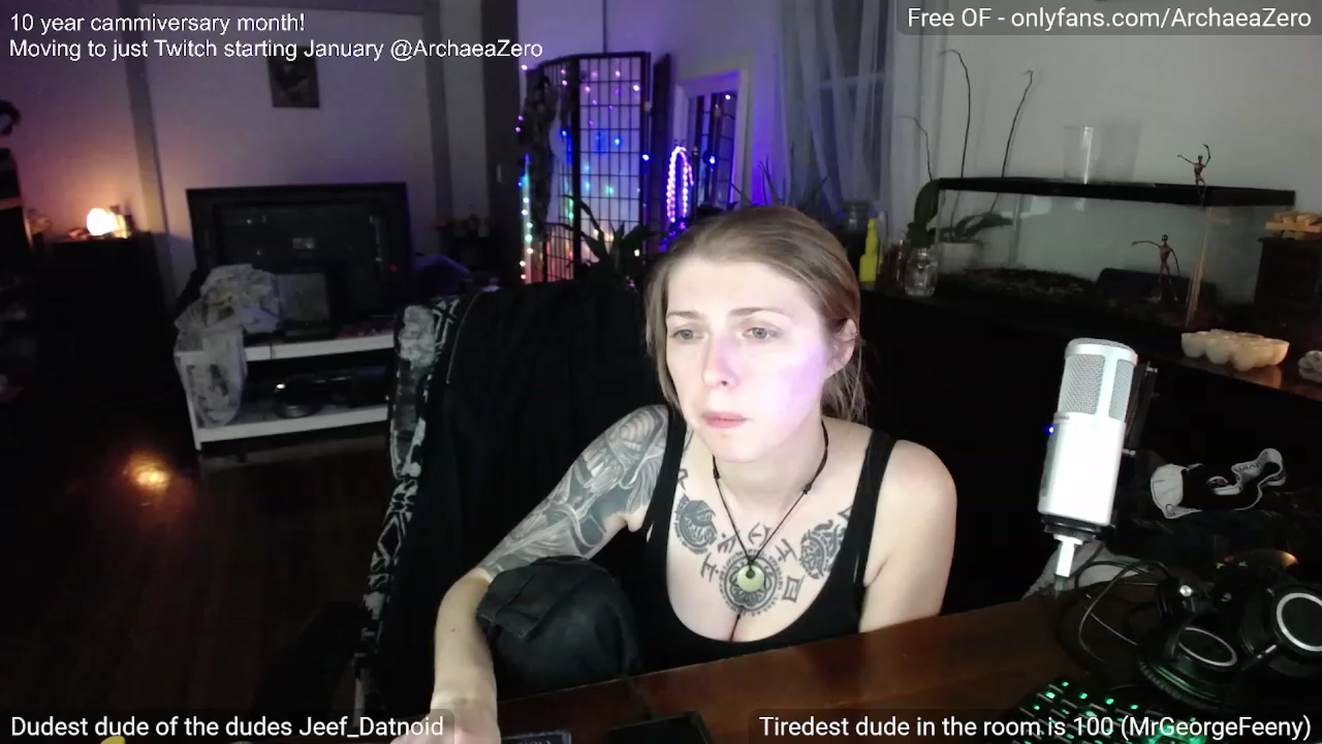 Gallery image thumbnail from Arwen_Datnoid's myfreecams stream on, 12/22/2023, 05:36 image 18 of 20
