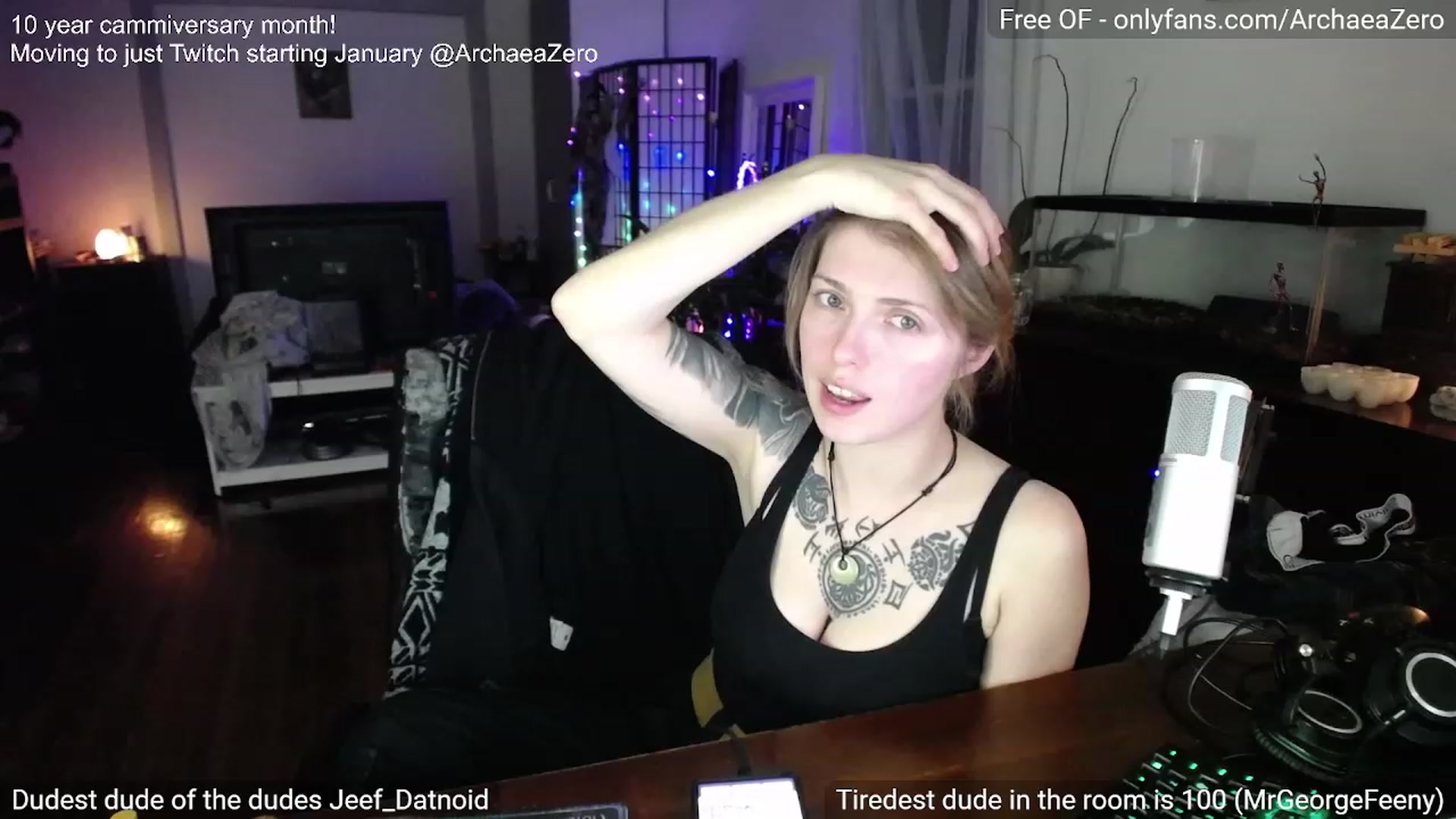 Gallery image thumbnail from Arwen_Datnoid's myfreecams stream on, 12/22/2023, 05:36 image 5 of 20