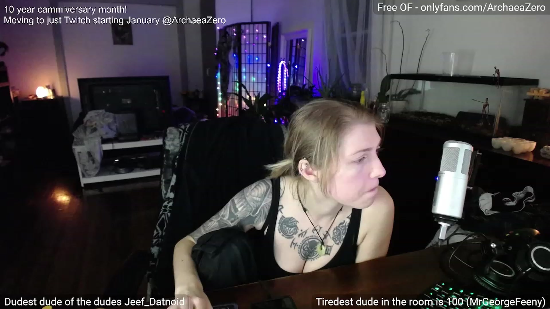 Gallery image thumbnail from Arwen_Datnoid's myfreecams stream on, 12/22/2023, 05:36 image 20 of 20