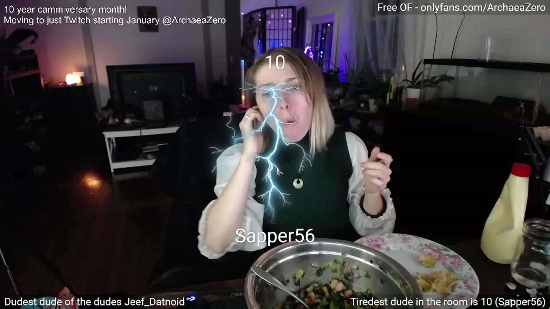 Gallery image thumbnail from Arwen_Datnoid's myfreecams stream on, 12/24/2023, 06:17 image 3 of 20