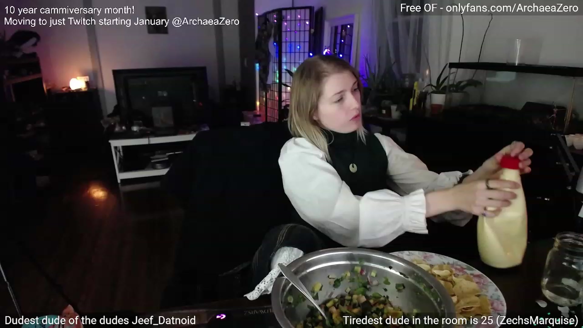 Gallery image thumbnail from Arwen_Datnoid's myfreecams stream on, 12/24/2023, 06:17 image 4 of 20