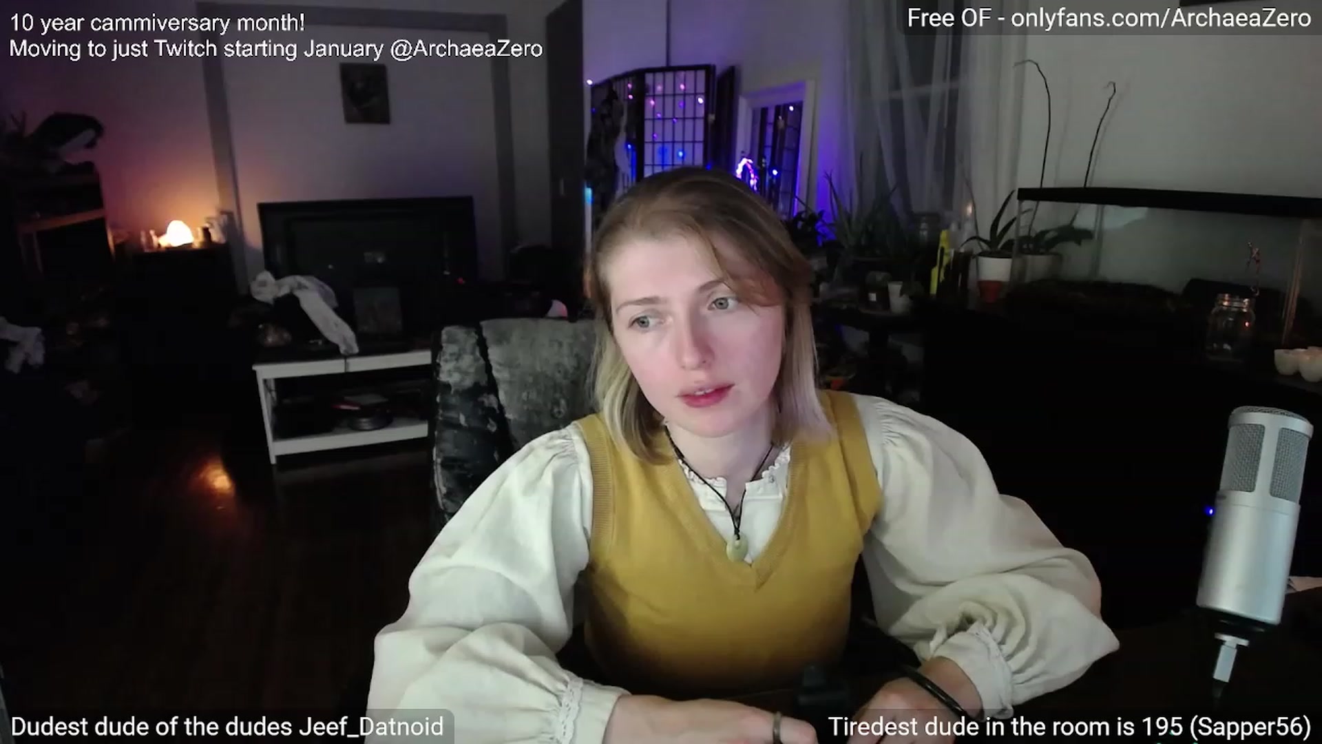 Gallery image thumbnail from Arwen_Datnoid's myfreecams stream on, 12/30/2023, 06:06 image 17 of 20