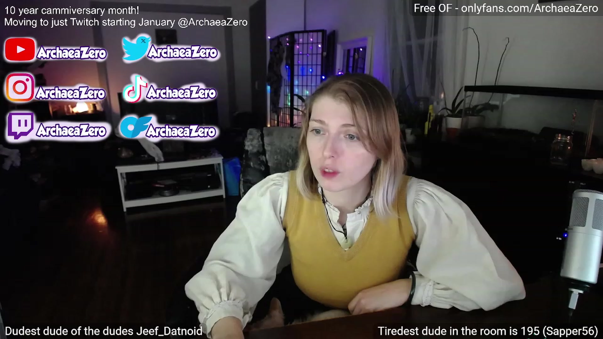 Gallery image thumbnail from Arwen_Datnoid's myfreecams stream on, 12/30/2023, 06:06 image 2 of 20