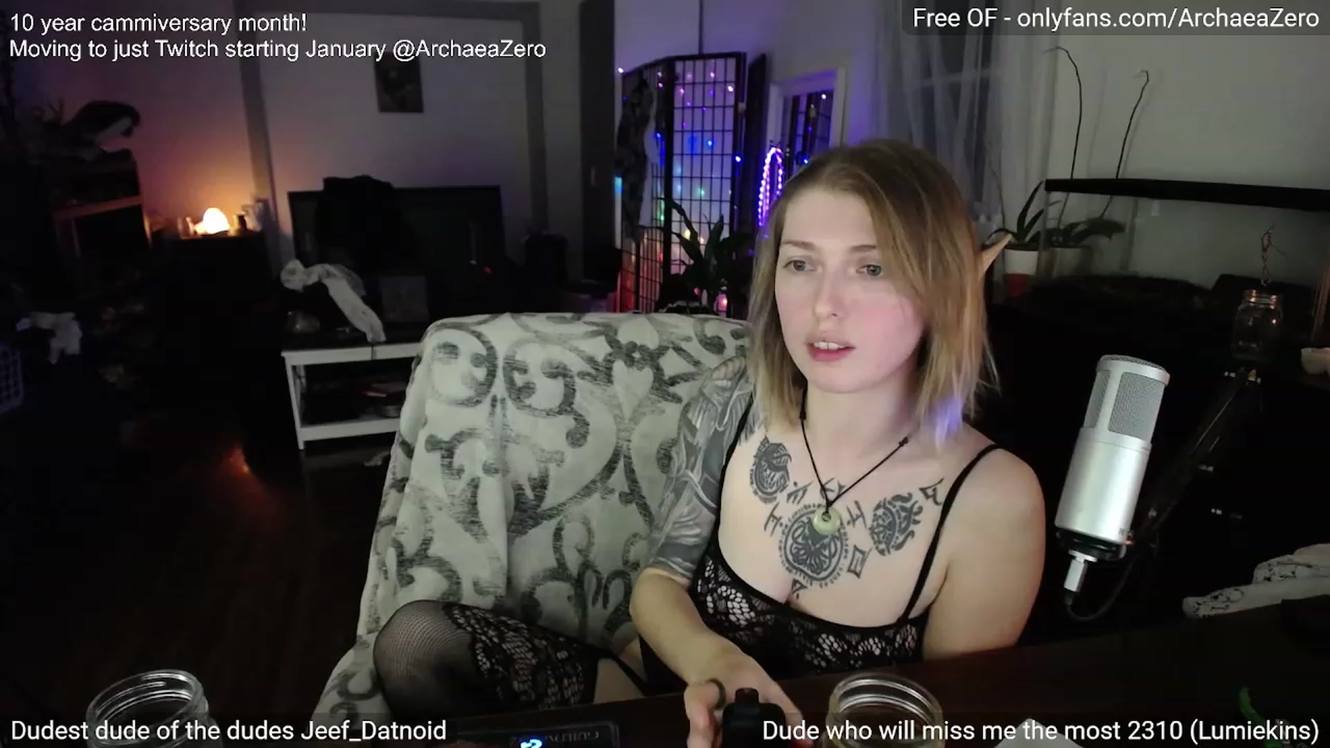 Gallery image thumbnail from Arwen_Datnoid's myfreecams stream on, 12/31/2023, 06:06 image 1 of 20