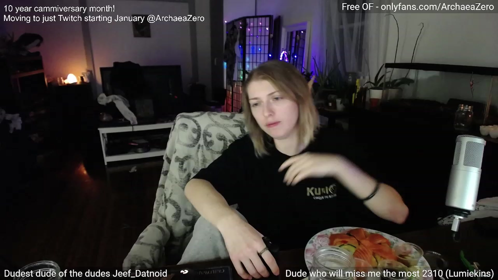 Gallery image thumbnail from Arwen_Datnoid's myfreecams stream on, 12/31/2023, 07:09 image 16 of 20