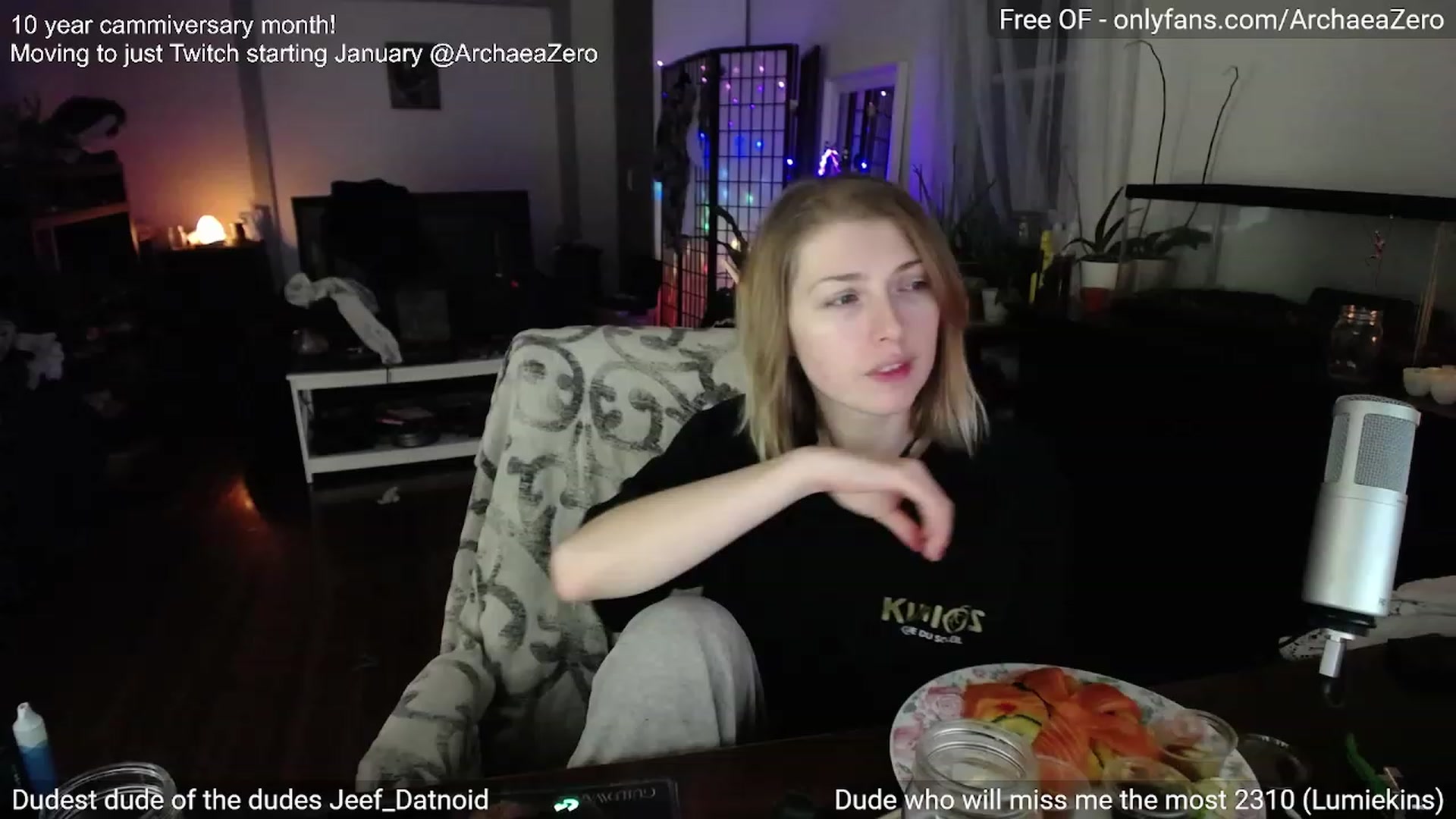 Gallery image thumbnail from Arwen_Datnoid's myfreecams stream on, 12/31/2023, 07:09 image 18 of 20