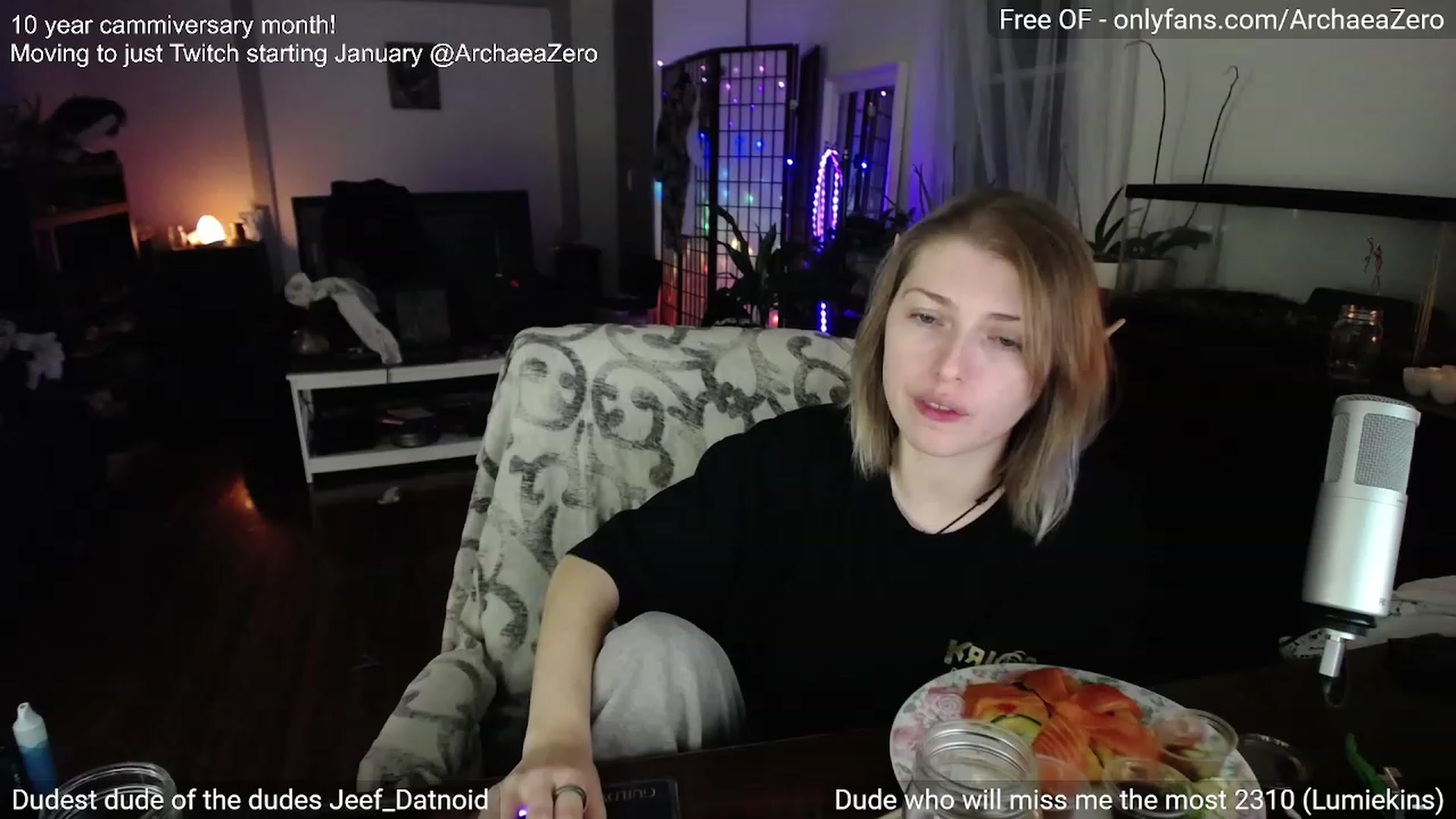 Gallery image thumbnail from Arwen_Datnoid's myfreecams stream on, 12/31/2023, 07:09 image 17 of 20