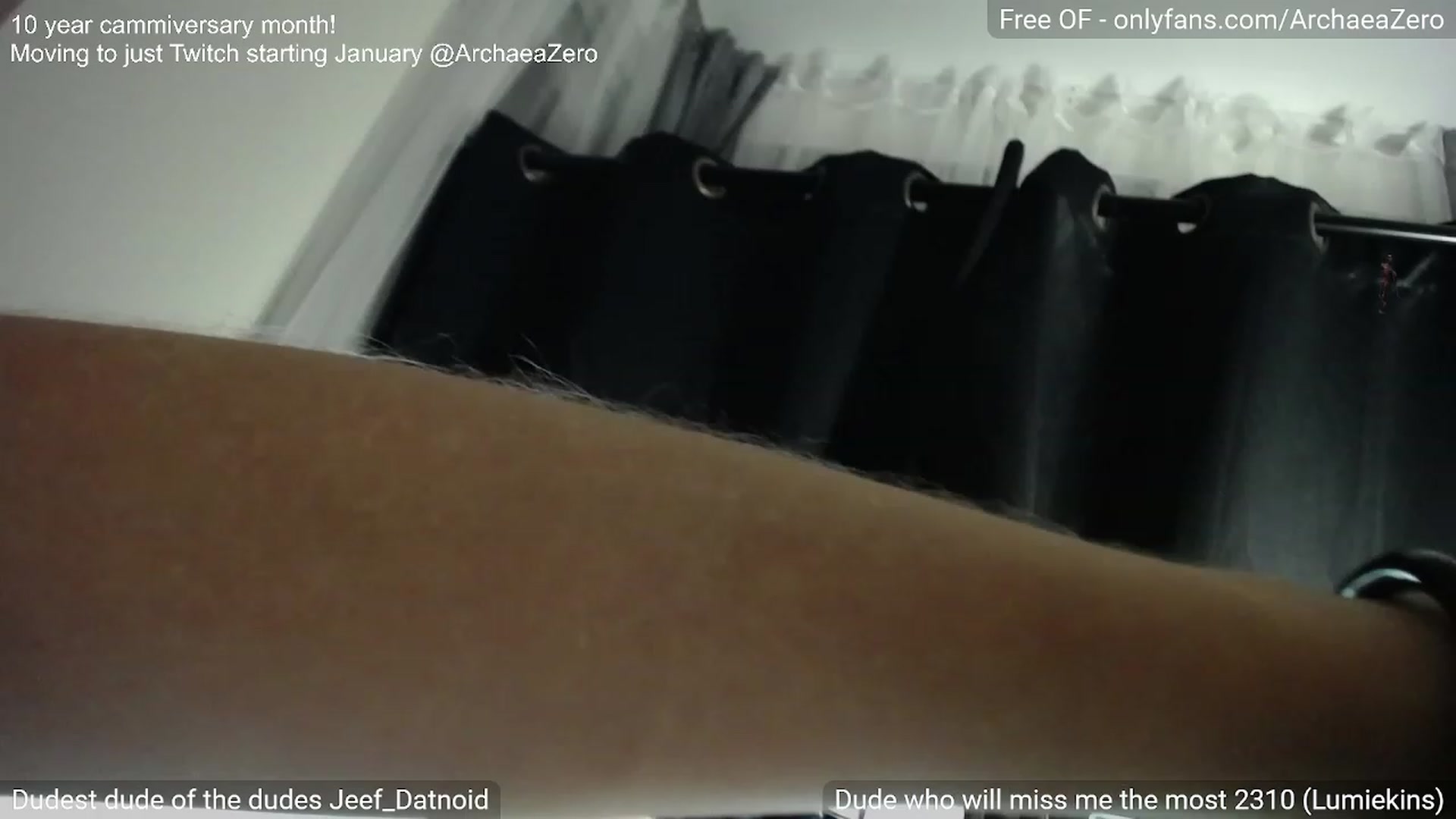 Gallery image thumbnail from Arwen_Datnoid's myfreecams stream on, 12/31/2023, 07:09 image 4 of 20