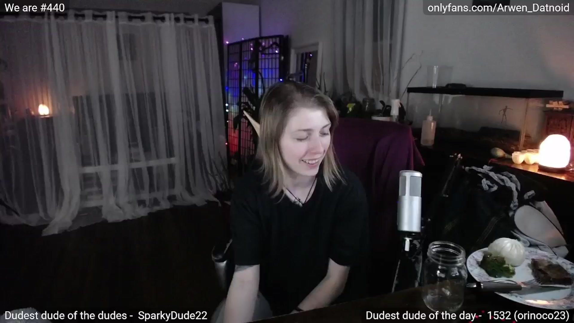 Gallery image thumbnail from Arwen_Datnoid's myfreecams stream on, 01/11/2025, 07:50 image 2 of 20