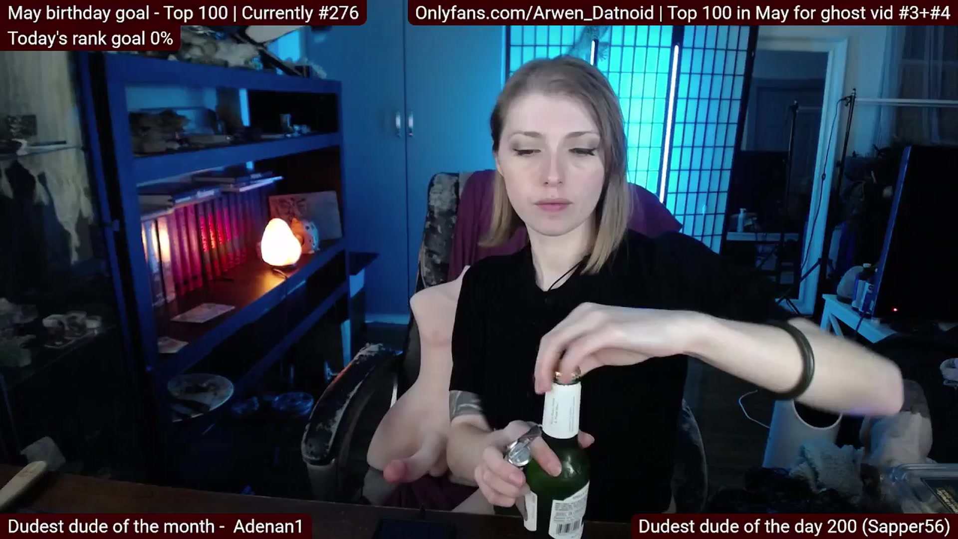 Gallery image thumbnail from Arwen_Datnoid's myfreecams stream on, 05/11/2025, 01:43 image 8 of 20