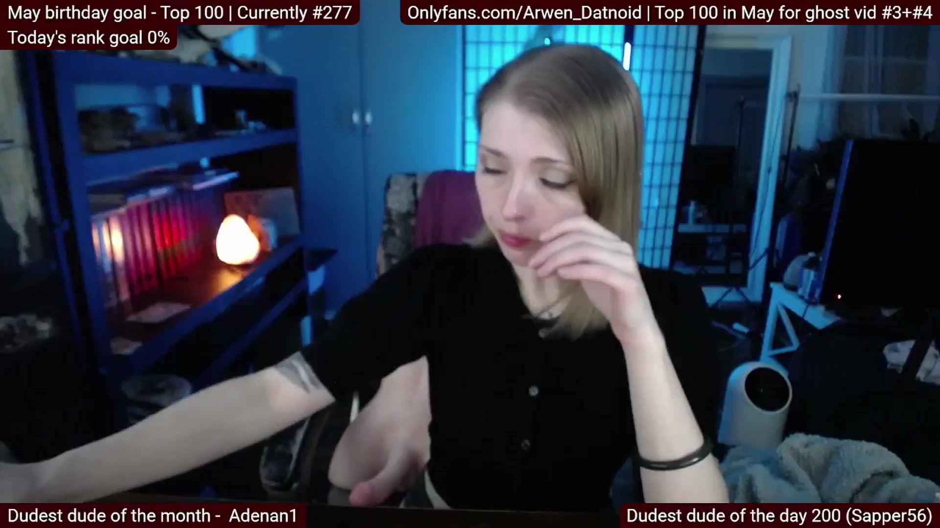 Gallery image thumbnail from Arwen_Datnoid's myfreecams stream on, 05/11/2025, 01:43 image 19 of 20