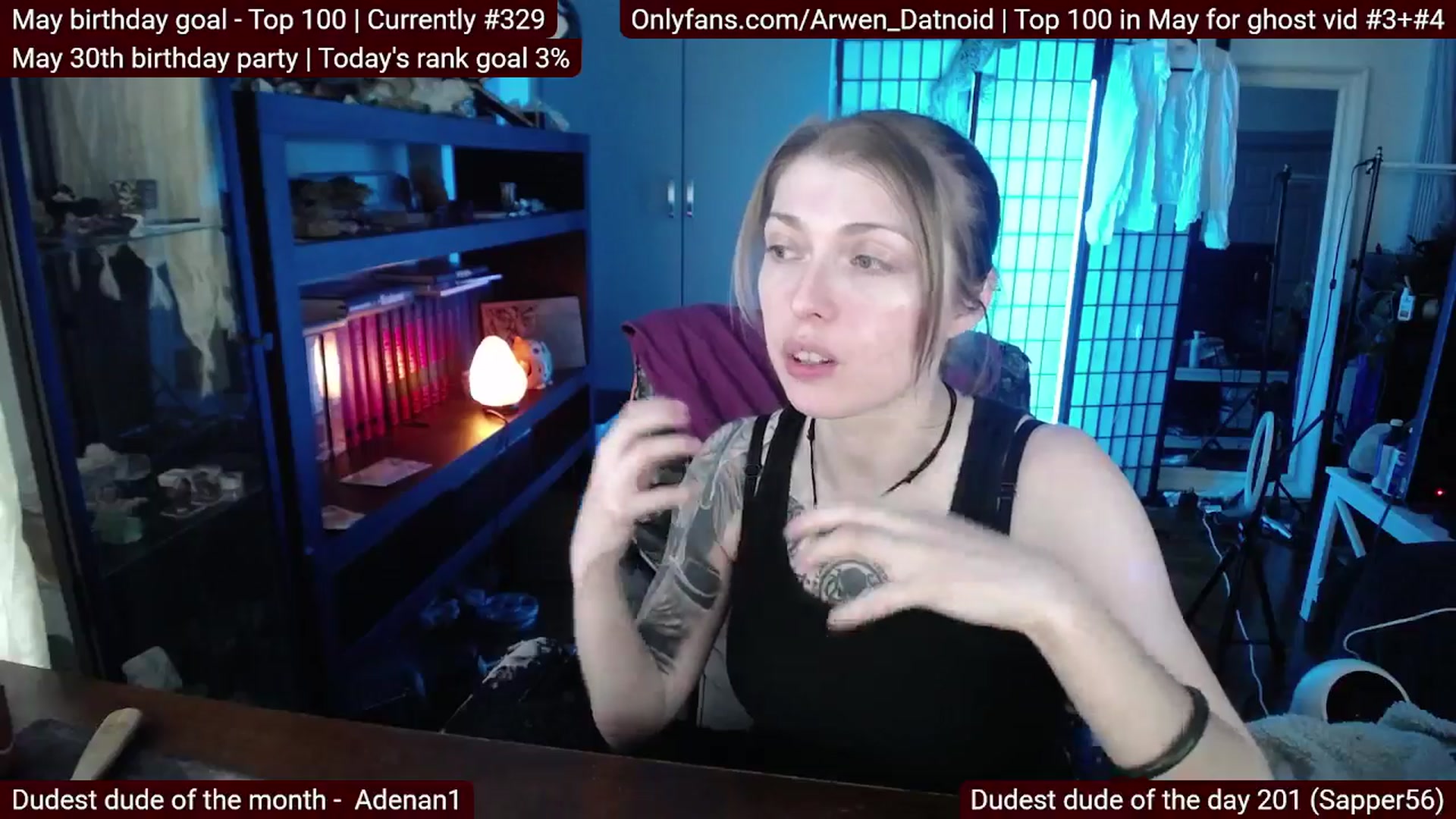Gallery image thumbnail from Arwen_Datnoid's myfreecams stream on, 05/13/2025, 03:05 image 14 of 20