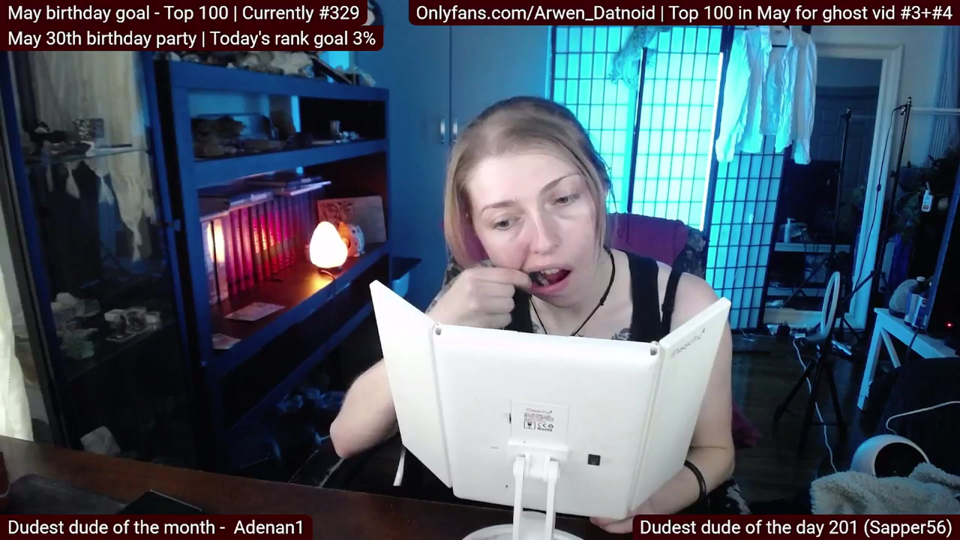 Gallery image thumbnail from Arwen_Datnoid's myfreecams stream on, 05/13/2025, 03:05 image 13 of 20