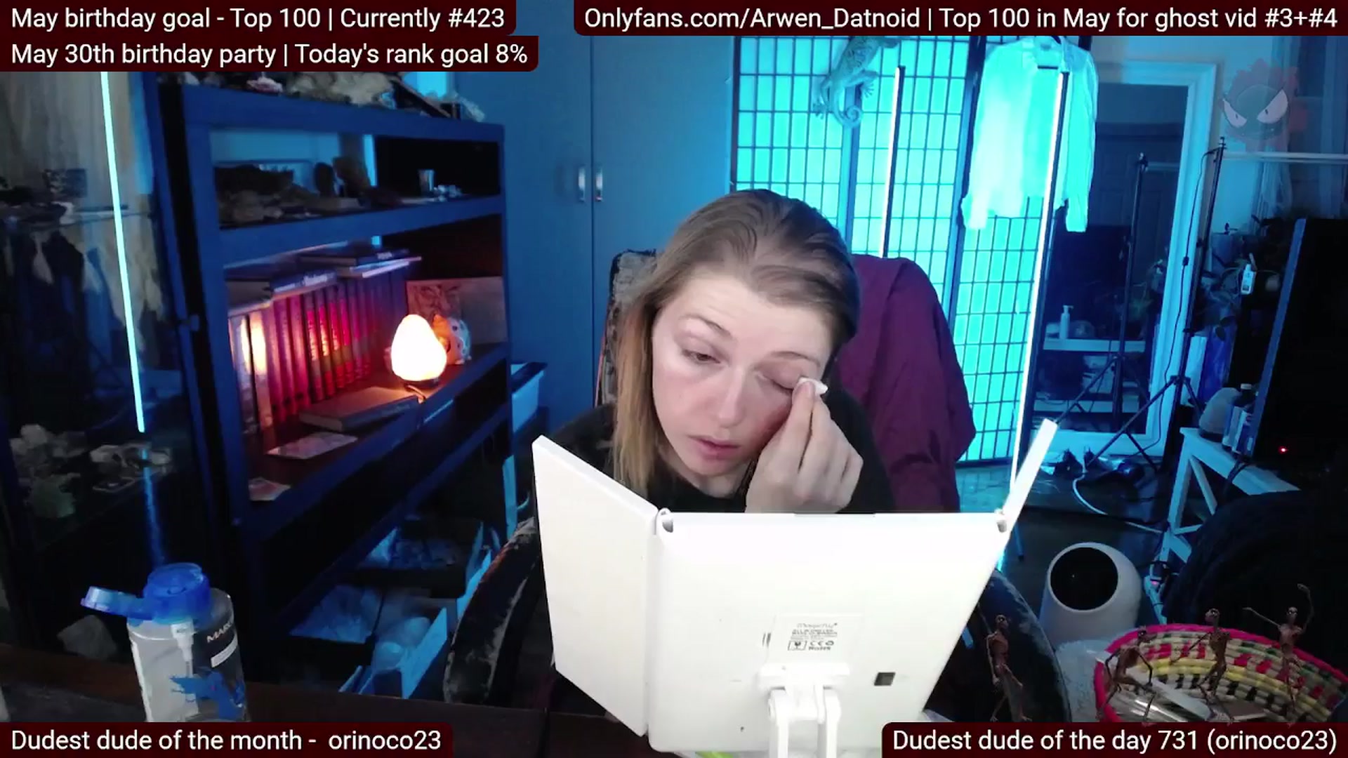 Gallery image thumbnail from Arwen_Datnoid's myfreecams stream on, 05/25/2025, 03:42 image 19 of 20