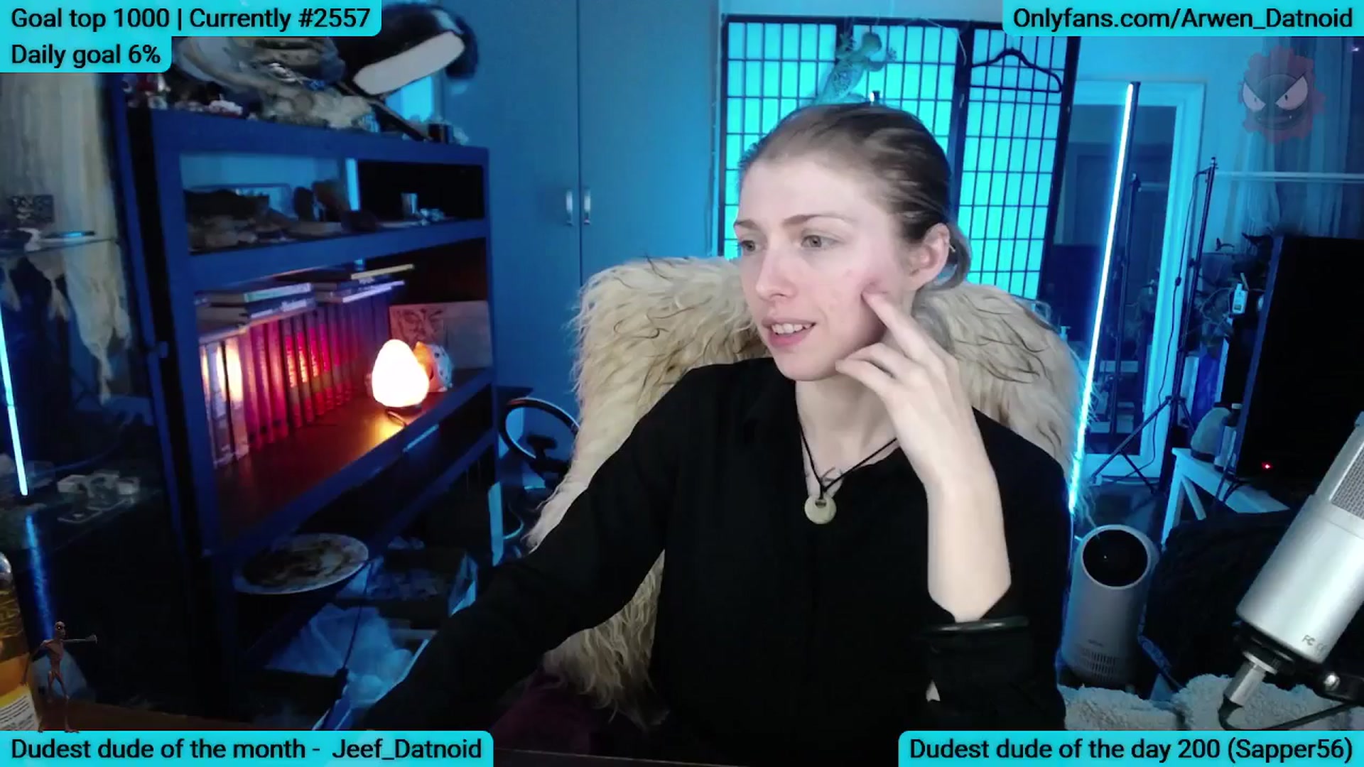Gallery image thumbnail from Arwen_Datnoid's myfreecams stream on, 06/15/2025, 06:06 image 11 of 20