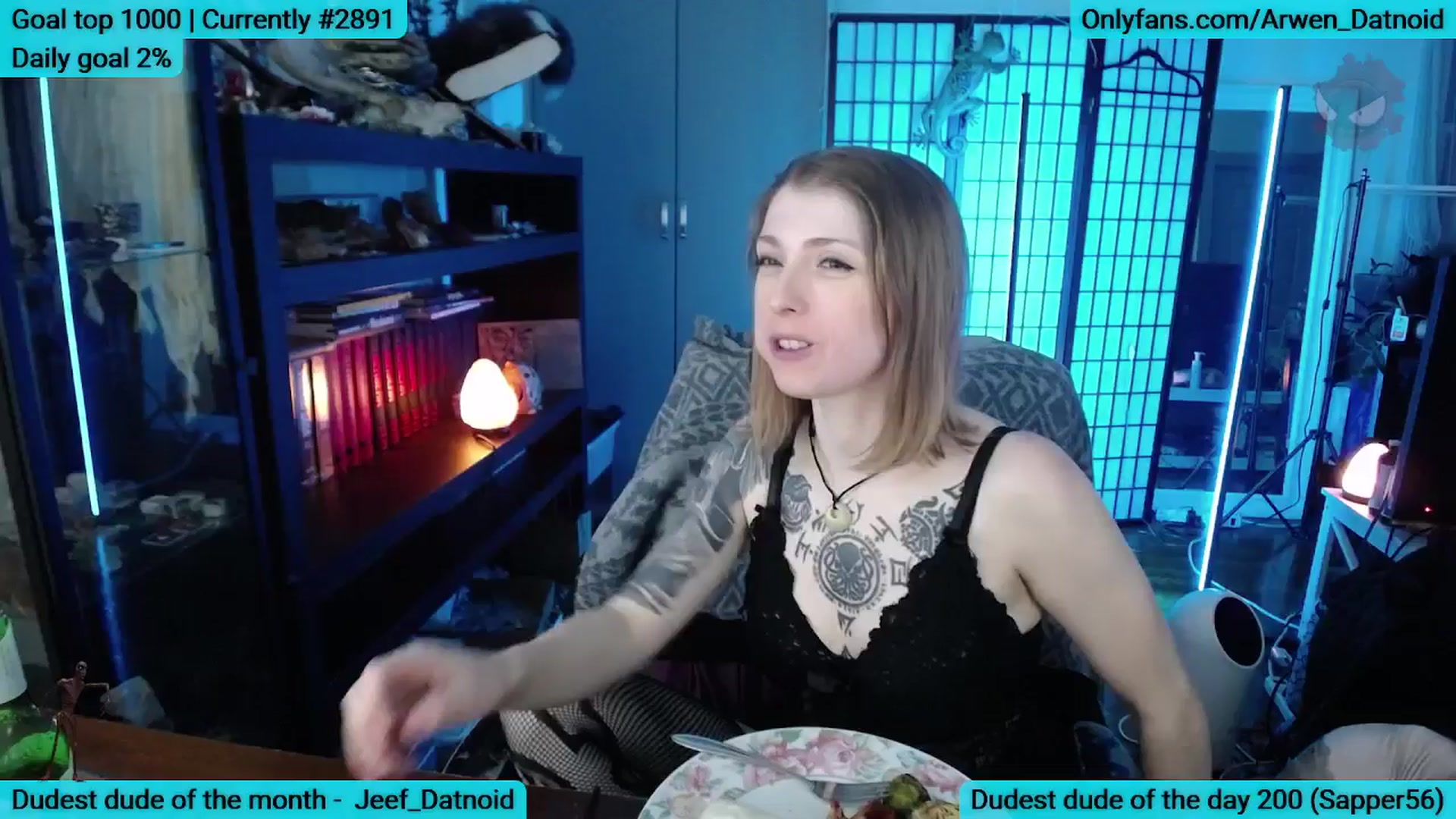 Gallery image thumbnail from Arwen_Datnoid's myfreecams stream on, 06/21/2025, 03:13 image 7 of 20