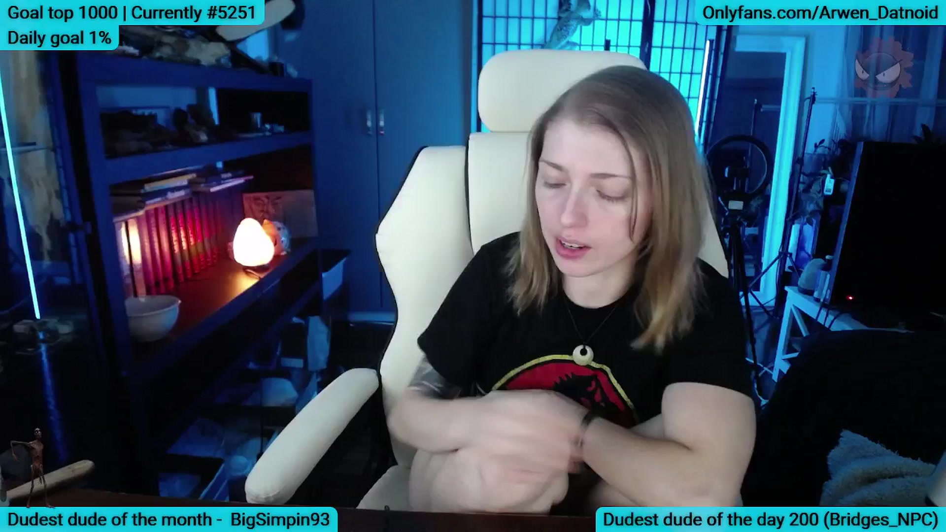 Gallery image thumbnail from Arwen_Datnoid's myfreecams stream on, 07/19/2025, 05:37 image 3 of 20