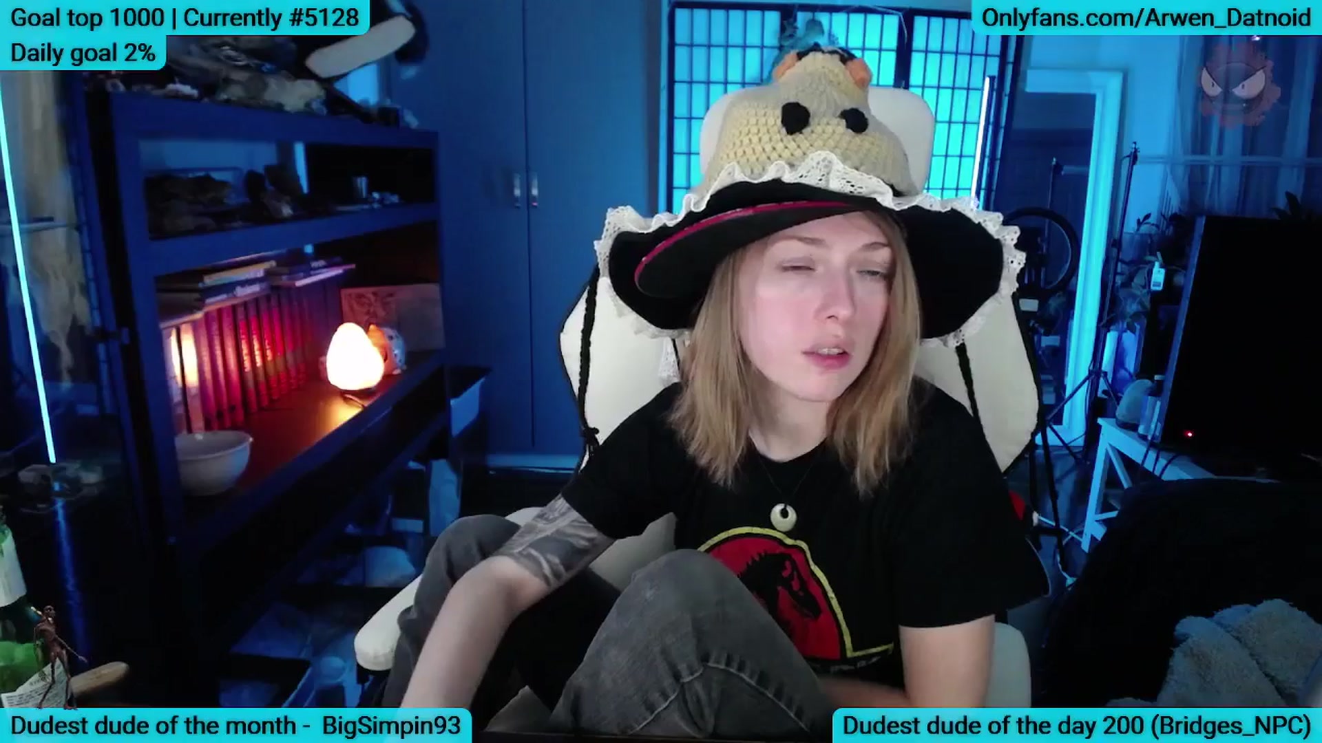 Gallery image thumbnail from Arwen_Datnoid's myfreecams stream on, 07/19/2025, 05:37 image 14 of 20