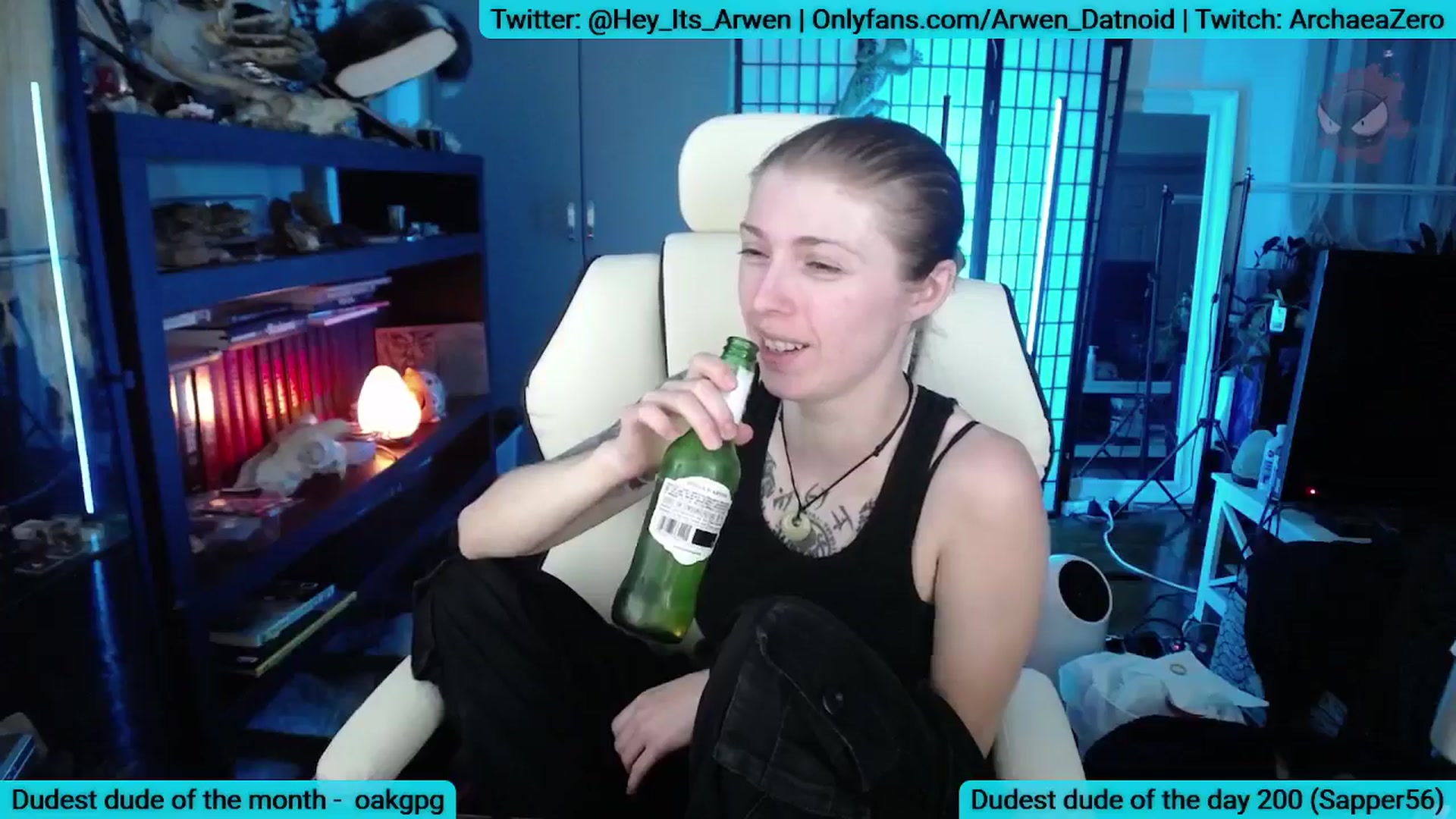 Gallery image thumbnail from Arwen_Datnoid's myfreecams stream on, 08/25/2025, 03:53 image 3 of 20