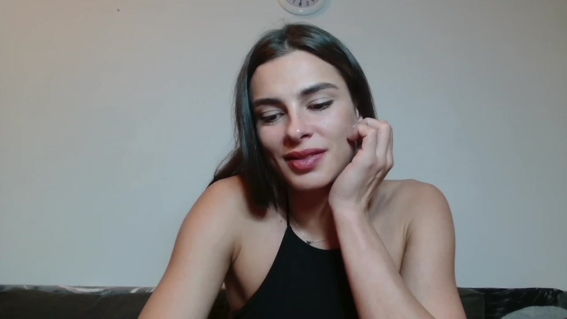Gallery image thumbnail from AryLovely's myfreecams stream on, 05/14/2023, 20:43 image 6 of 20