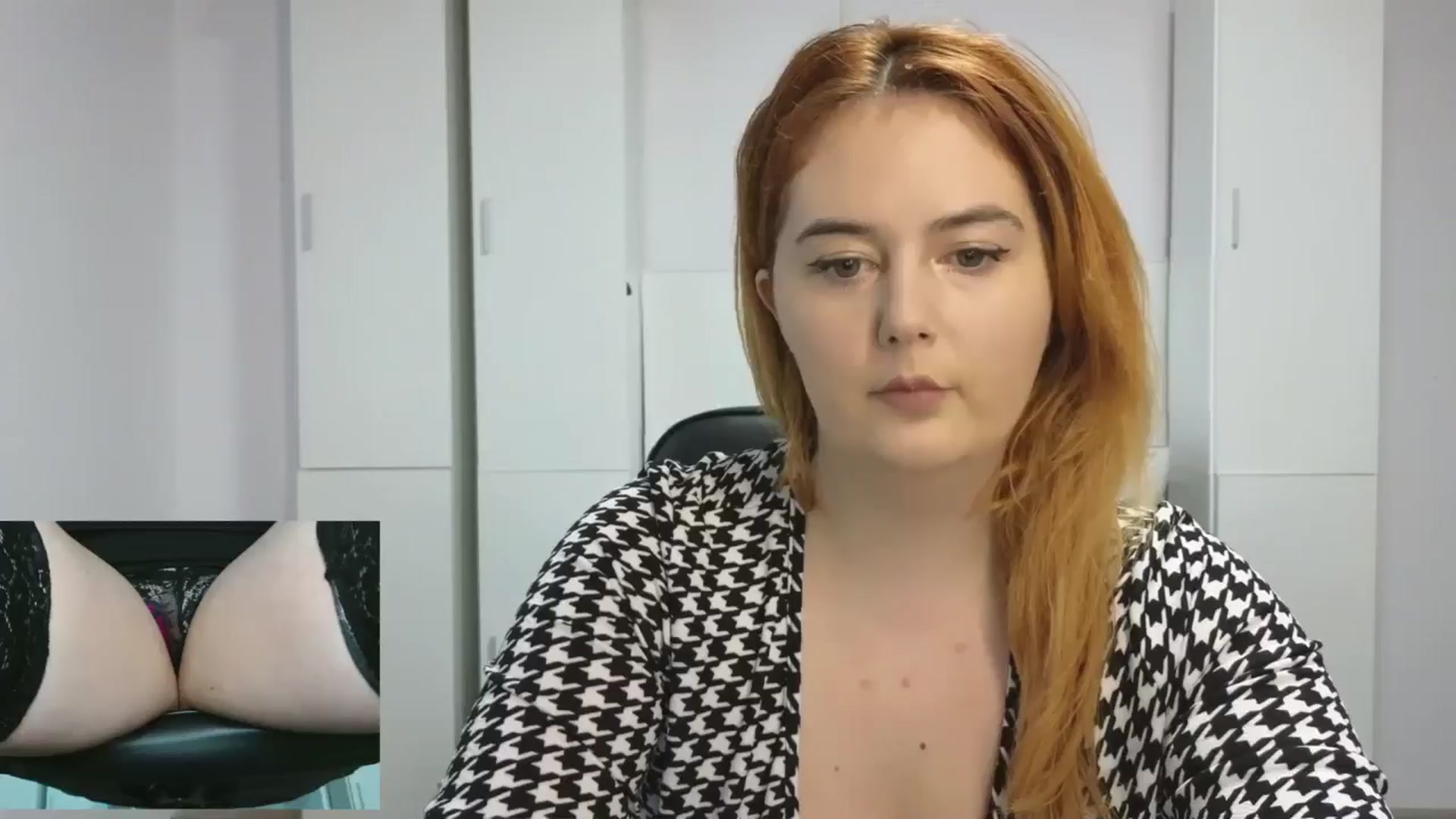 Gallery image thumbnail from Ary_Rock's myfreecams stream on, 05/29/2025, 18:03 image 1 of 20