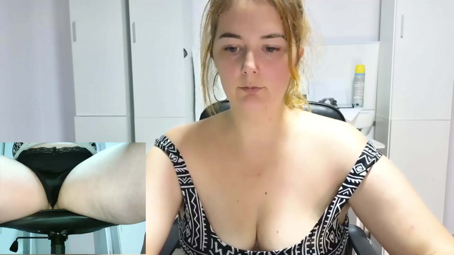 Gallery image thumbnail from Ary_Rock's myfreecams stream on, 08/07/2025, 18:37 image 12 of 20