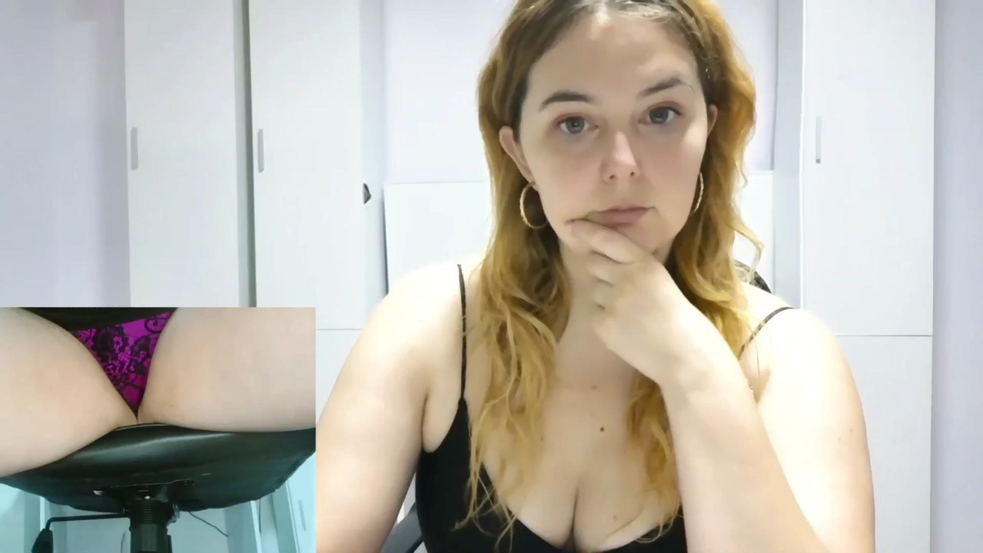 Gallery image thumbnail from Ary_Rock's myfreecams stream on, 08/27/2025, 17:34 image 12 of 20