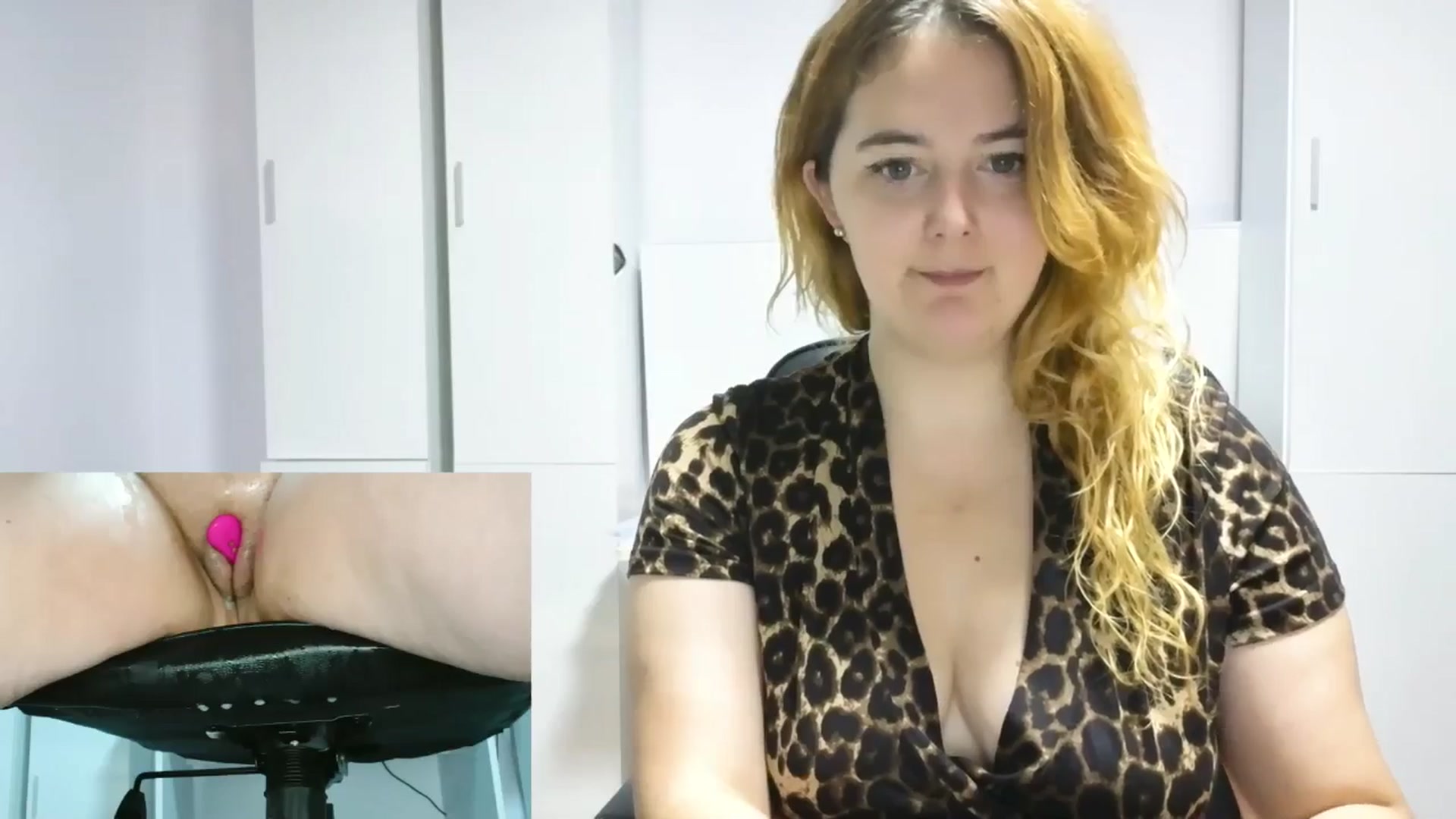 Gallery image thumbnail from Ary_Rock's myfreecams stream on, 09/03/2025, 19:13 image 20 of 20