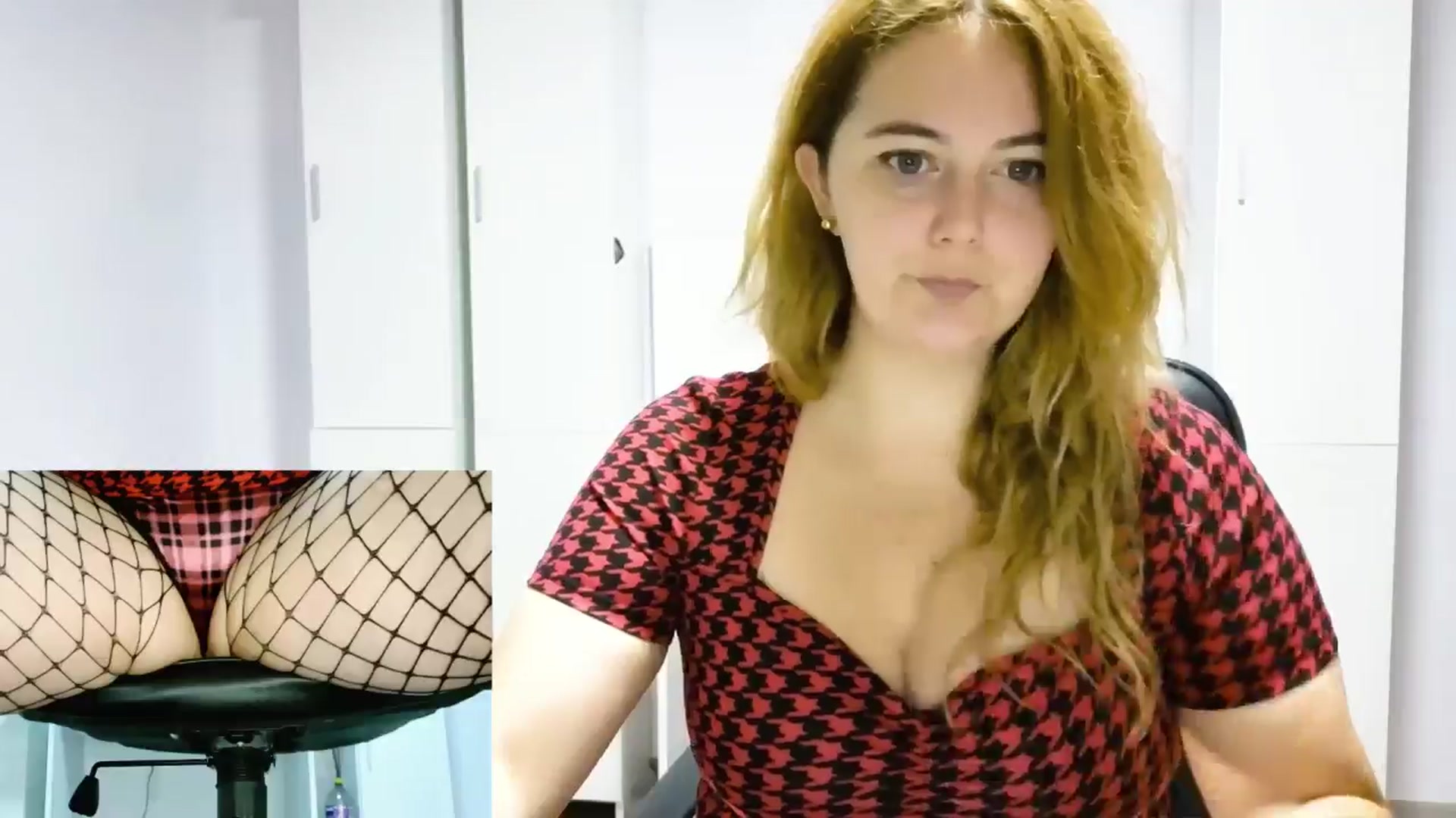 Gallery image thumbnail from Ary_Rock's myfreecams stream on, 10/02/2025, 18:05 image 2 of 20