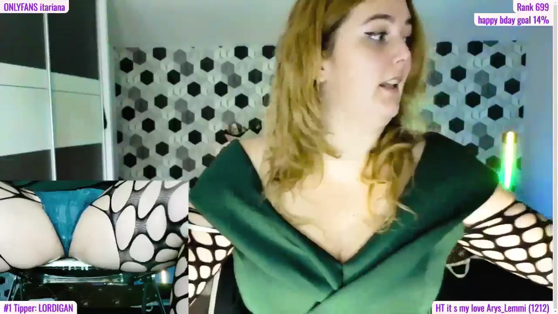 Gallery image thumbnail from Ary_Rock's myfreecams stream on, 10/07/2025, 21:58 image 3 of 20