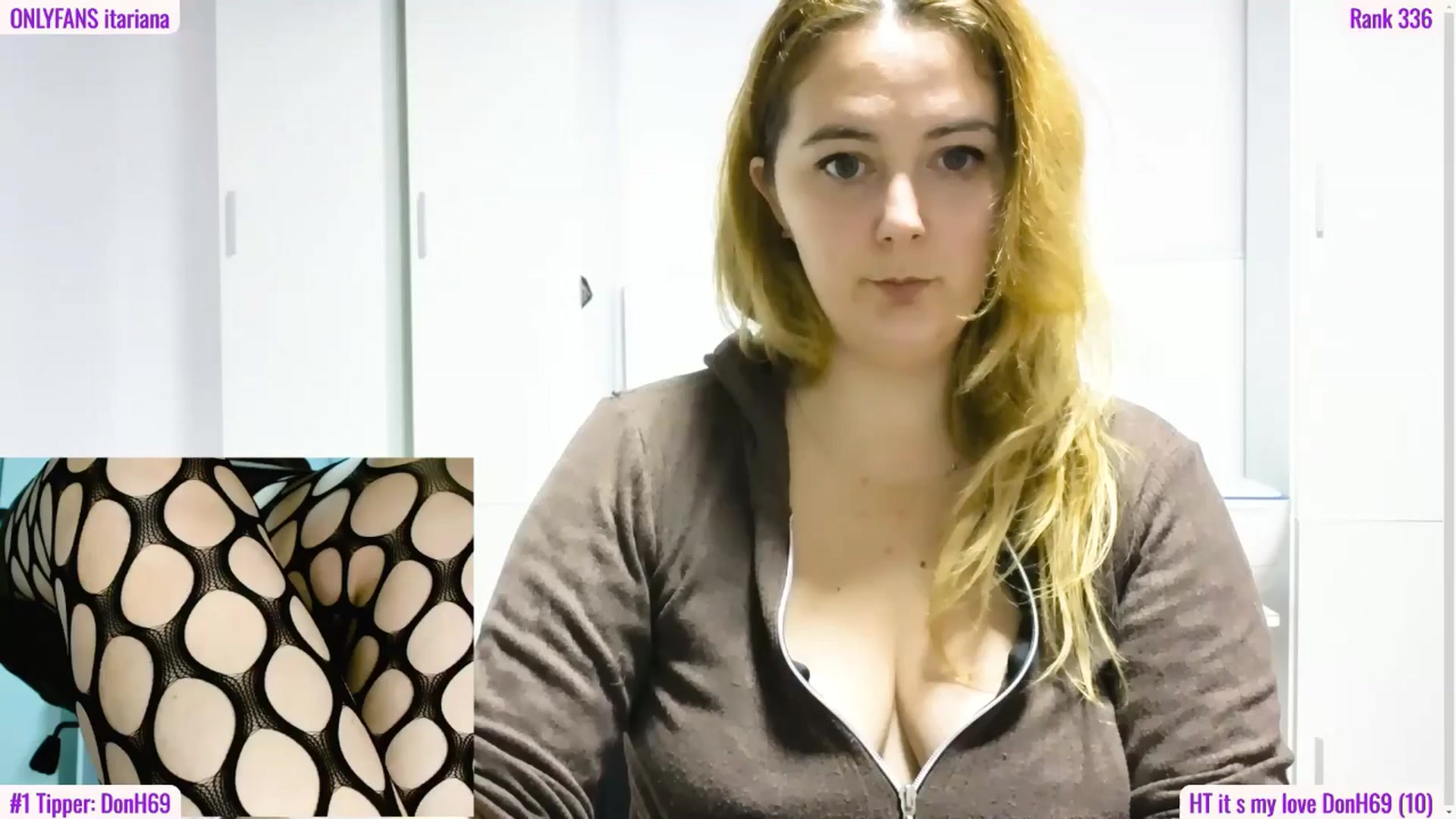 Gallery image thumbnail from Ary_Rock's myfreecams stream on, 10/27/2025, 21:30 image 9 of 20