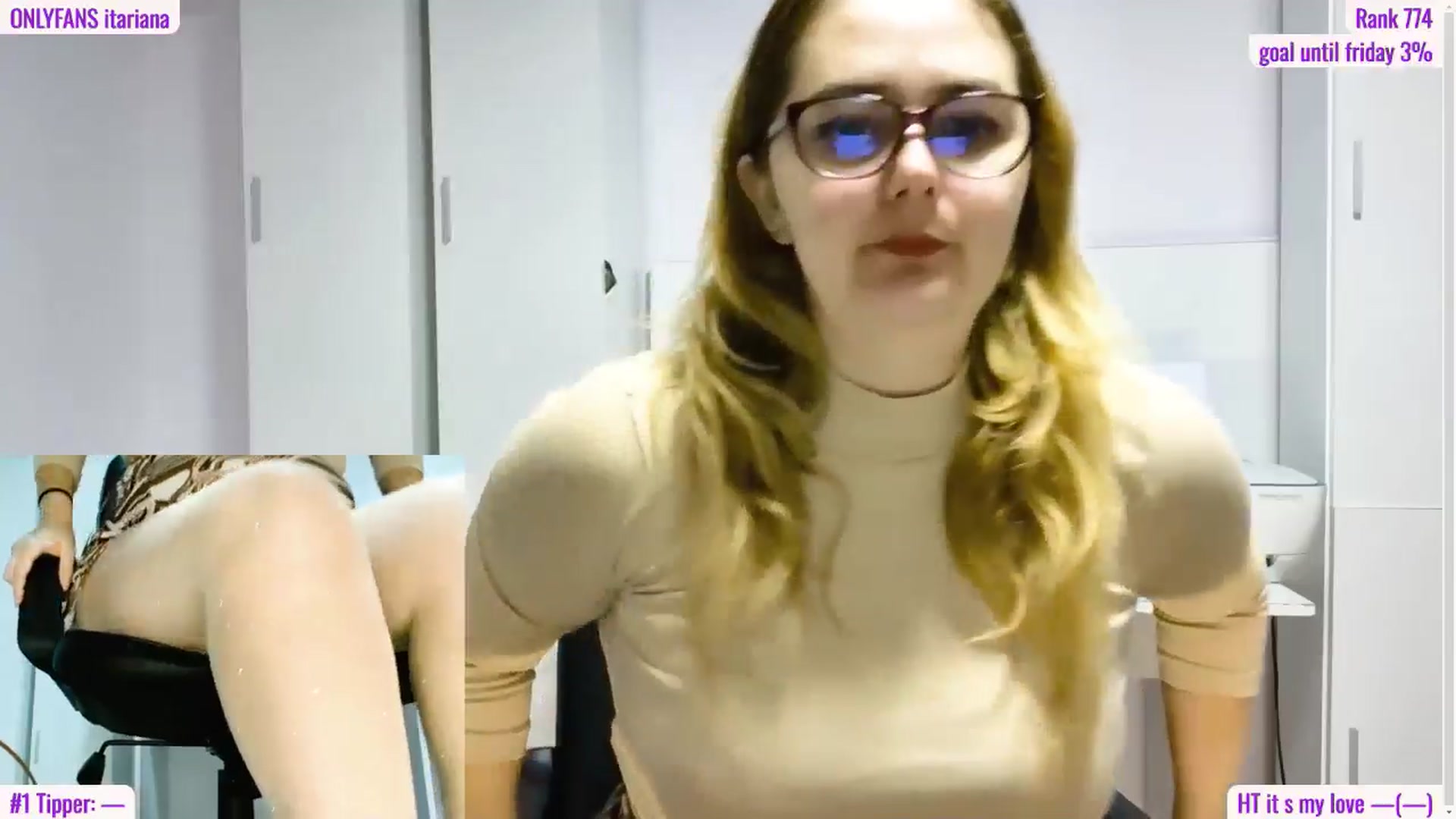 Gallery image thumbnail from Ary_Rock's myfreecams stream on, 11/13/2025, 19:04 image 2 of 20