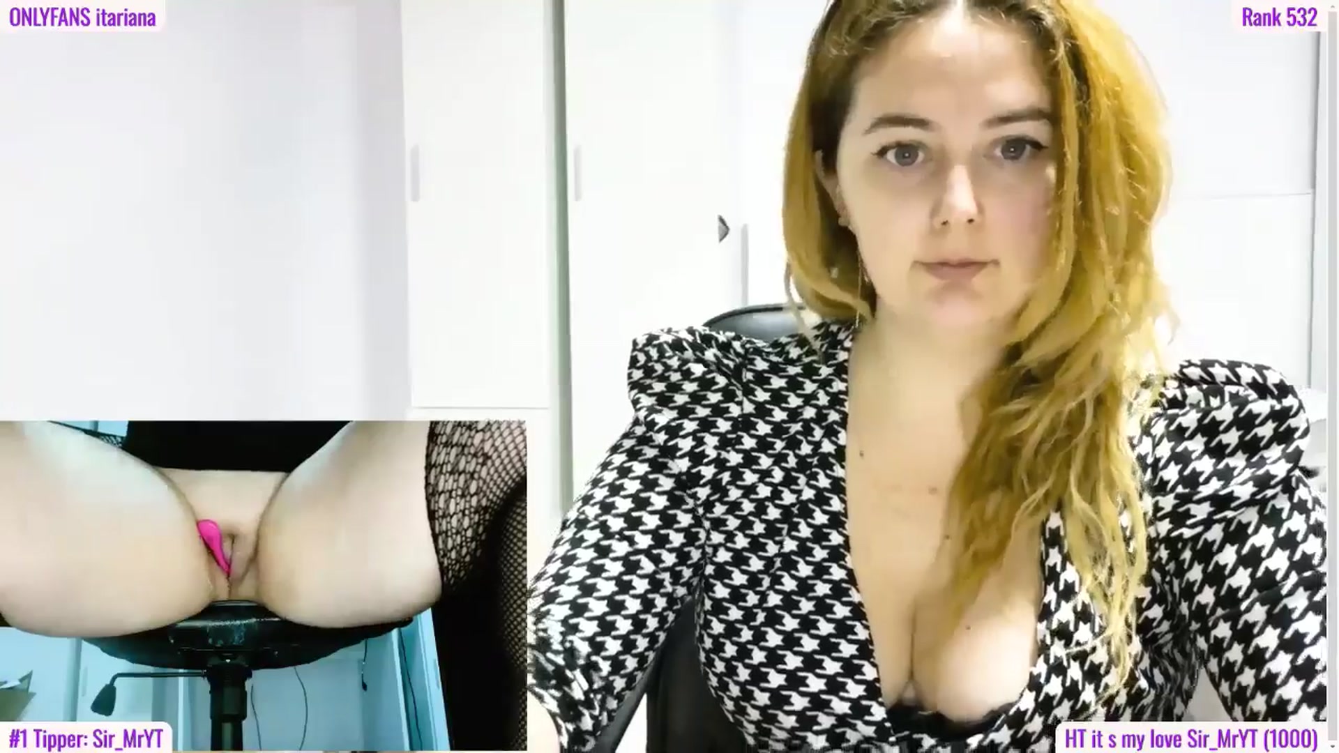 Gallery image thumbnail from Ary_Rock's myfreecams stream on, 11/25/2025, 21:52 image 8 of 20