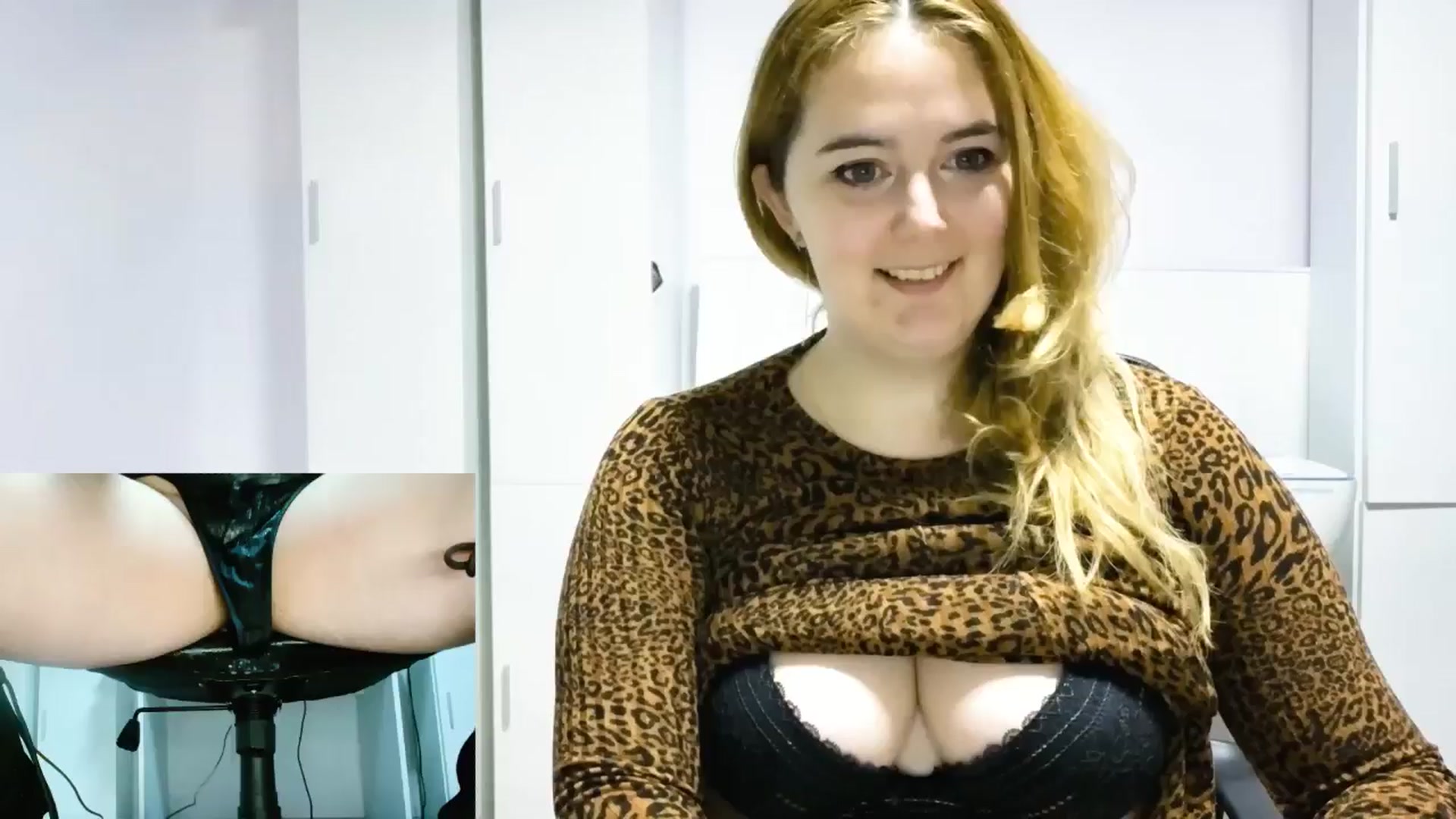 Gallery image thumbnail from Ary_Rock's myfreecams stream on, 01/05/2026, 21:25 image 11 of 20