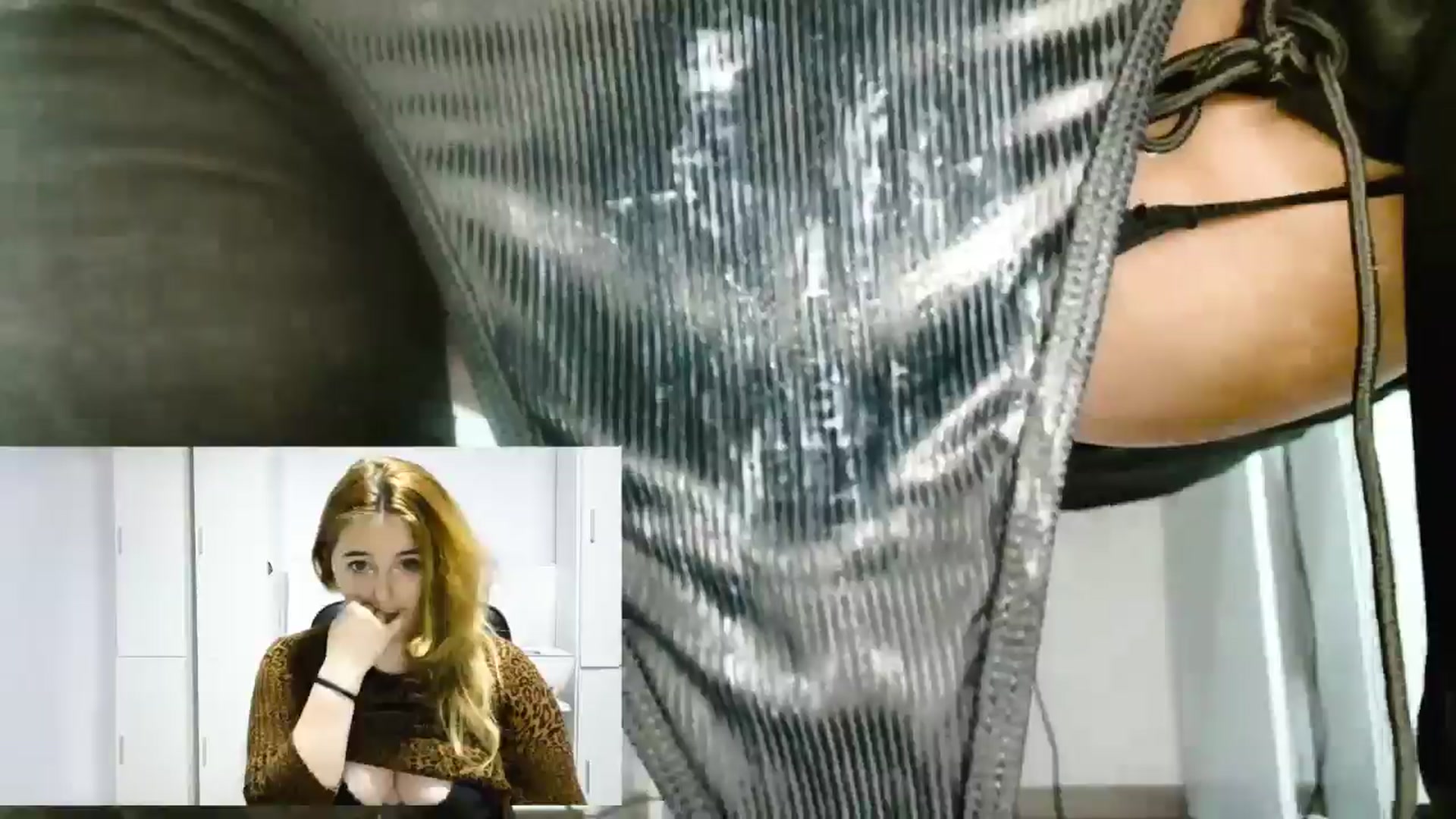 Gallery image thumbnail from Ary_Rock's myfreecams stream on, 01/05/2026, 21:25 image 10 of 20