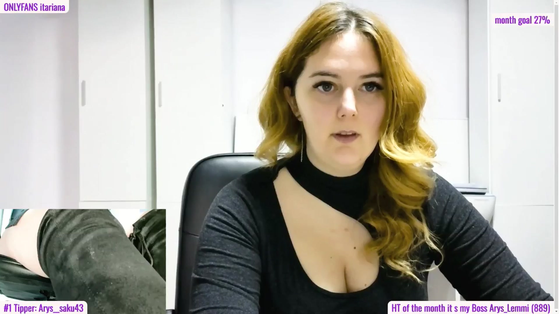 Gallery image thumbnail from Ary_Rock's myfreecams stream on, 03/12/2026, 22:03 image 2 of 20