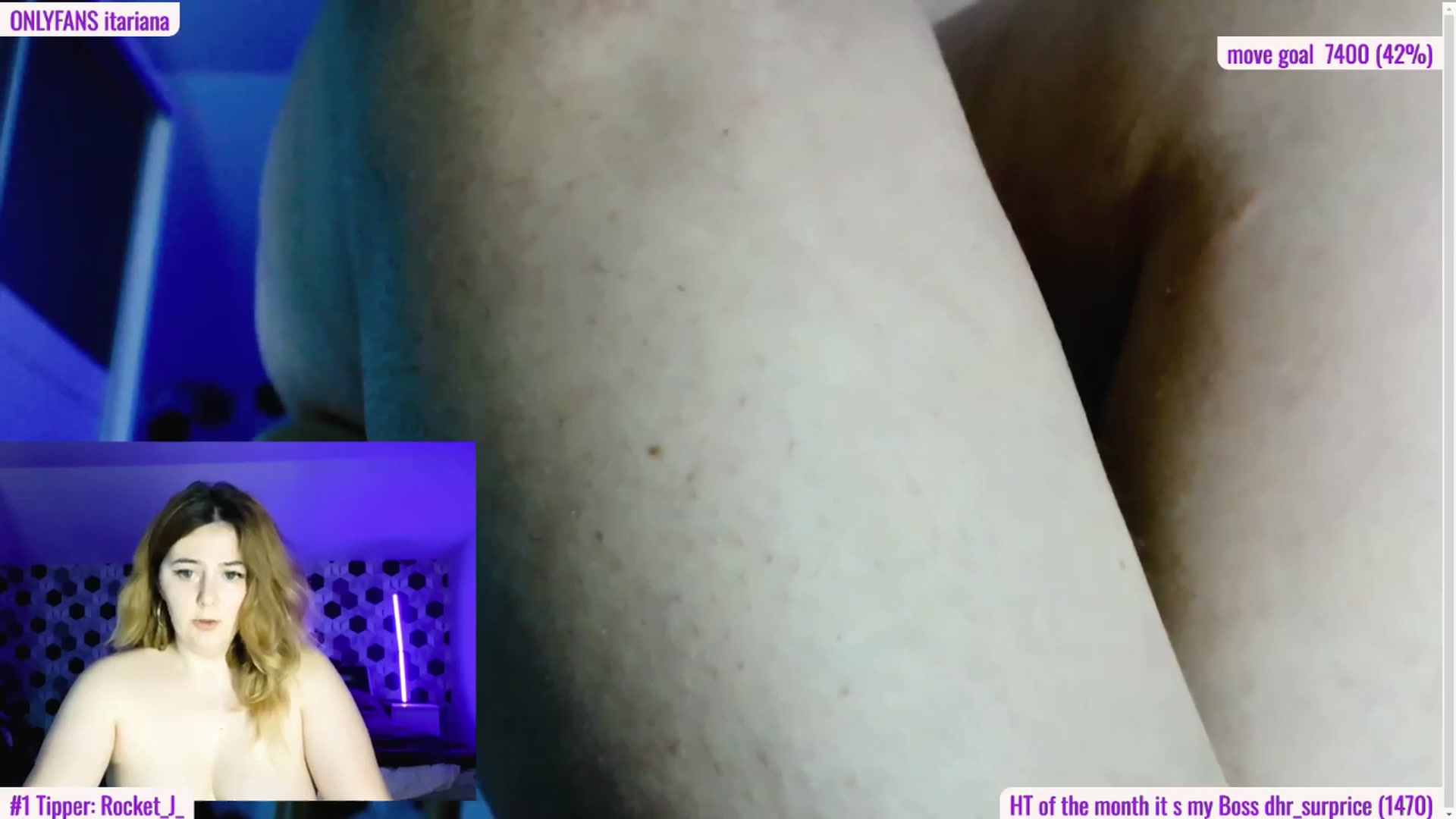 Gallery image thumbnail from Ary_Rock's myfreecams stream on, 04/15/2026, 22:03 image 4 of 20